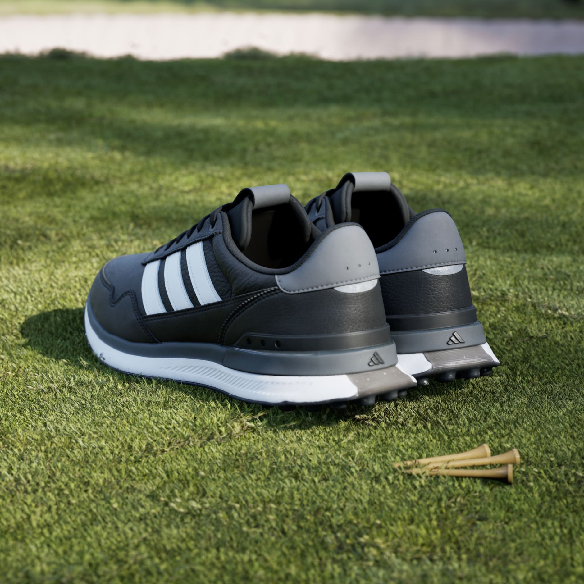 S2G 26 LEATHER SPIKELESS GOLF SHOES