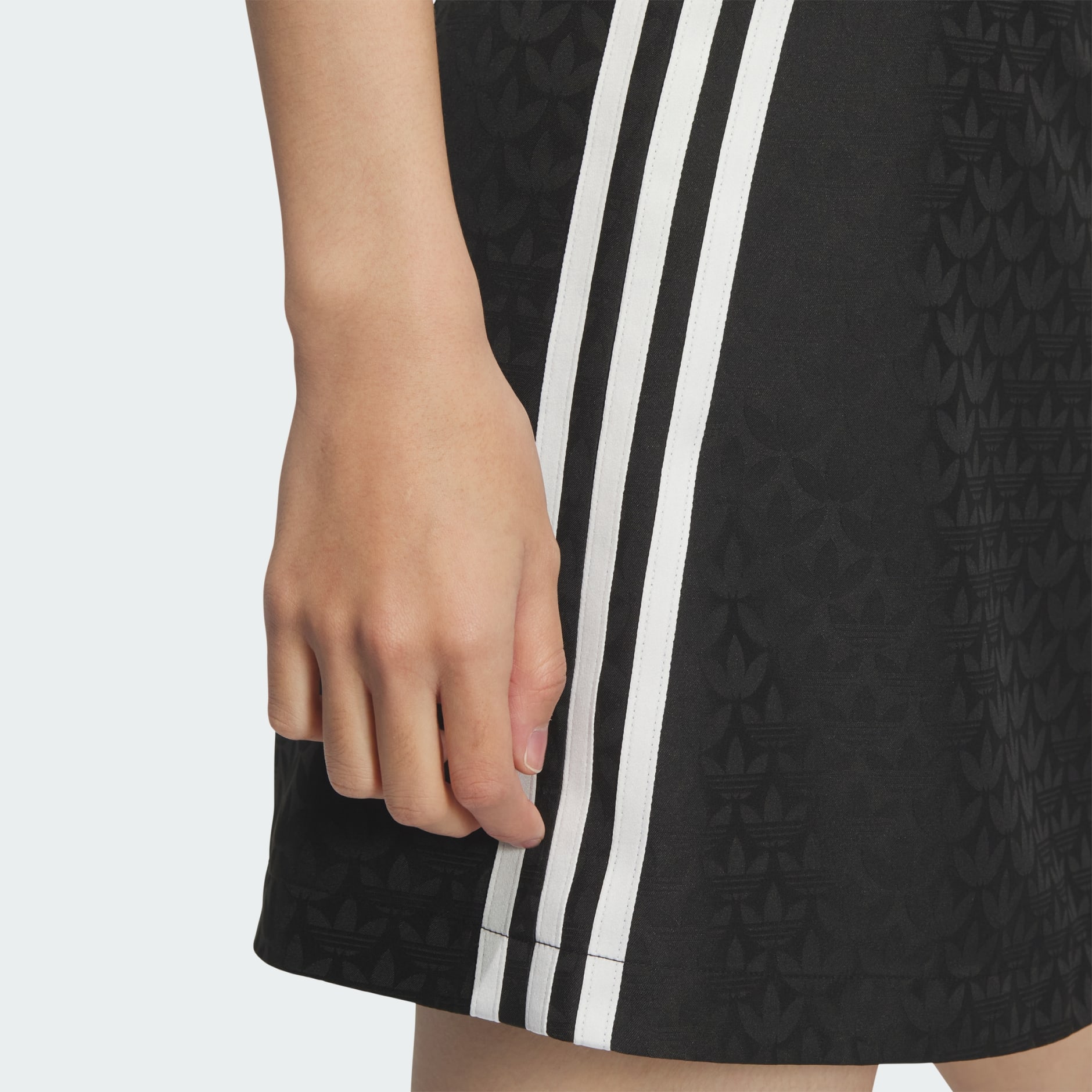 農曆新年短裙褲