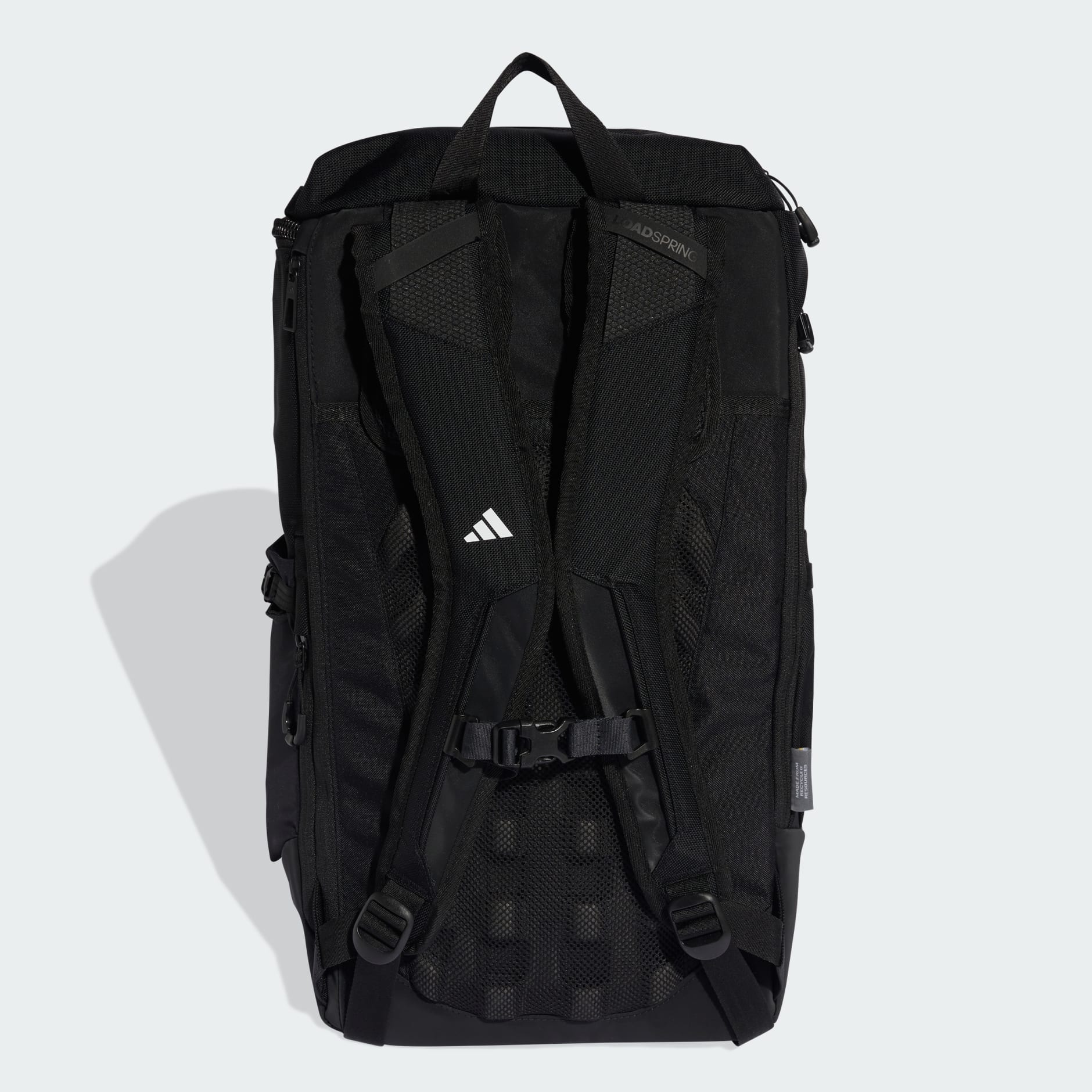 RUCSAC MERCEDES - AMG PETRONAS FORMULA 1 ENGINEERS & MARKETING