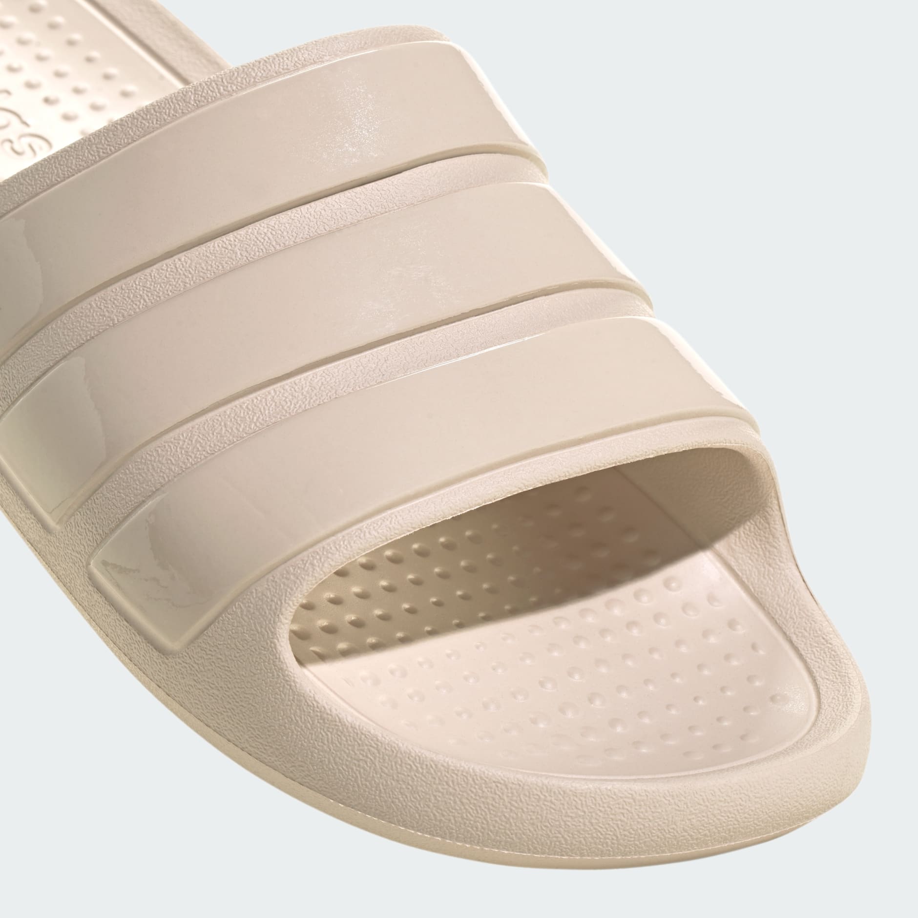 Adilette Flow Slides