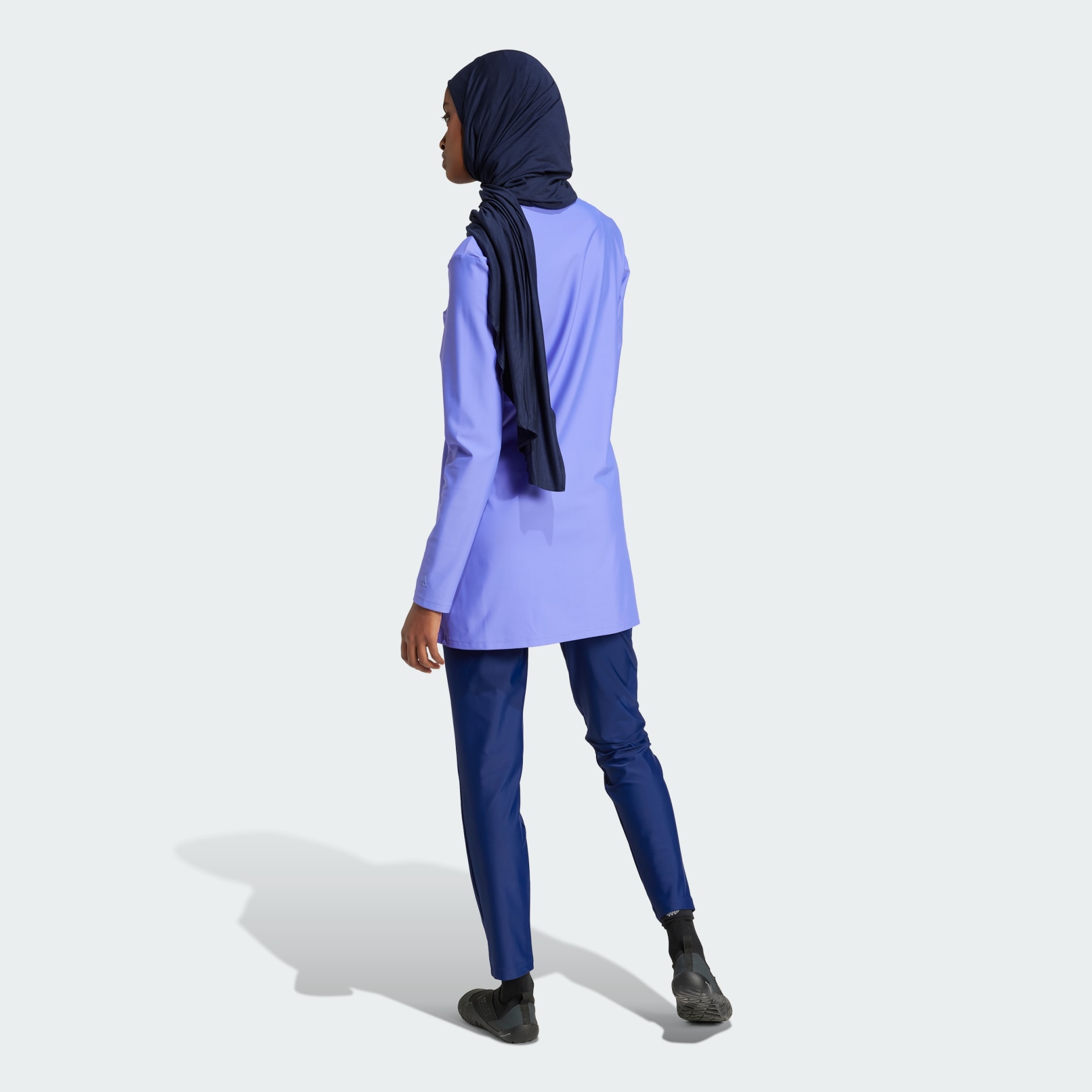 طقم Padded Full-Cover Wear