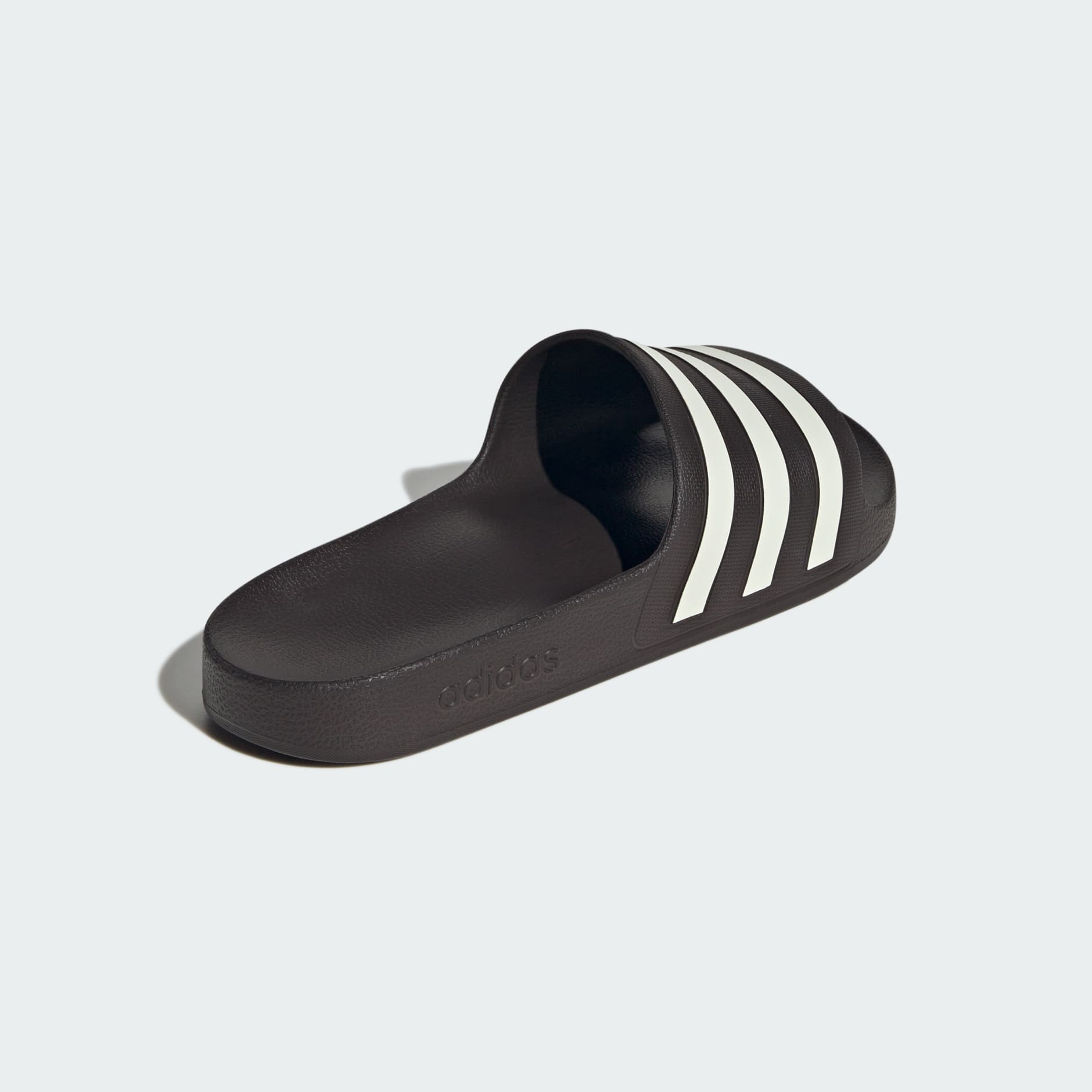 Adilette Aqua Slides