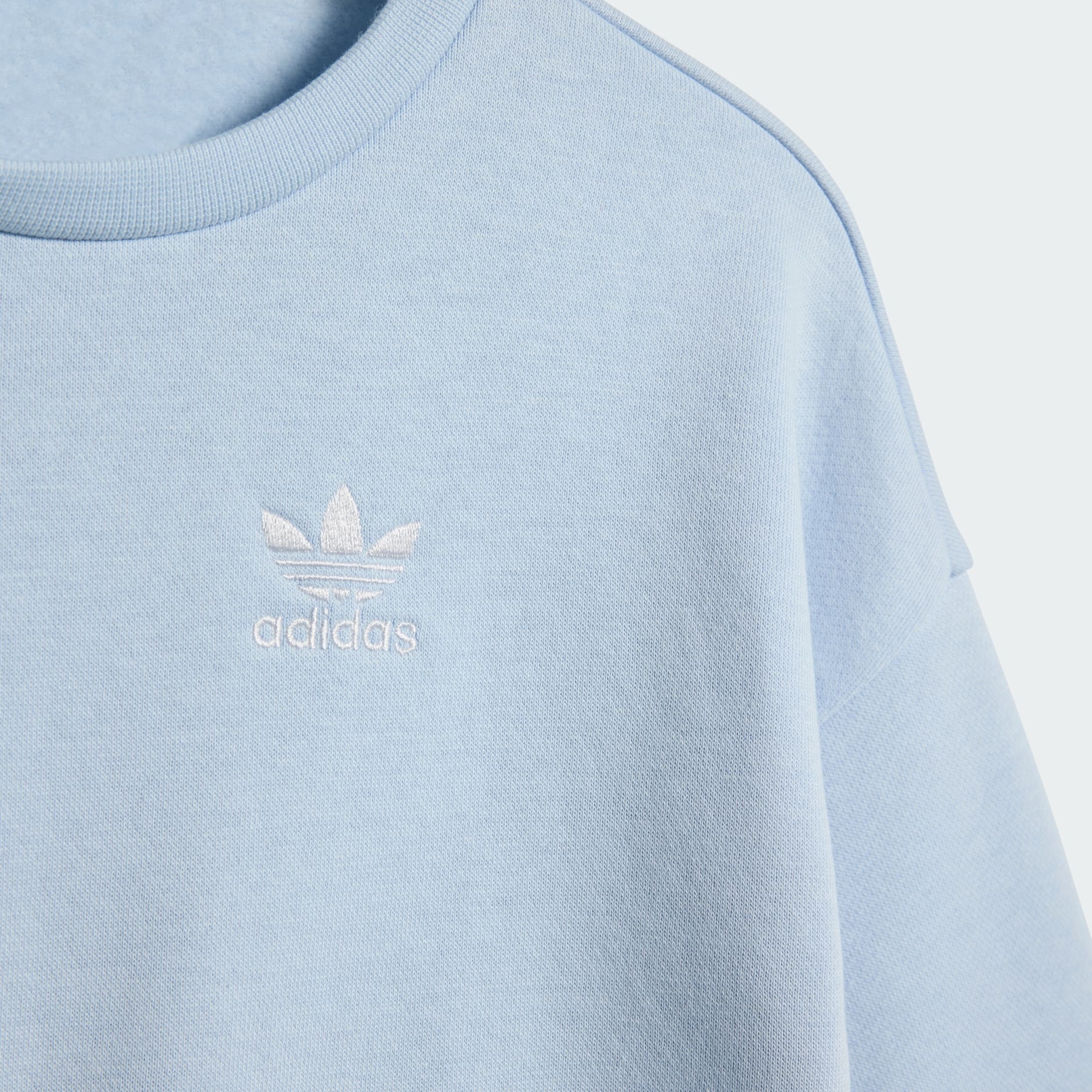 TRENING CROIALĂ LEJERĂ CU GULER ROTUND