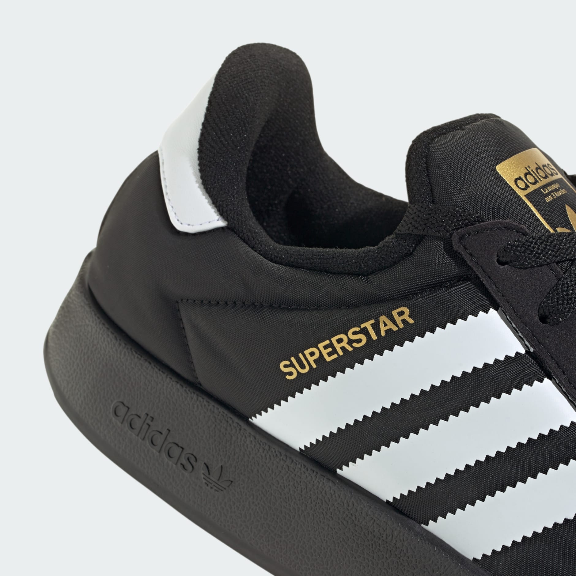 SUPERSTAR HOME W
