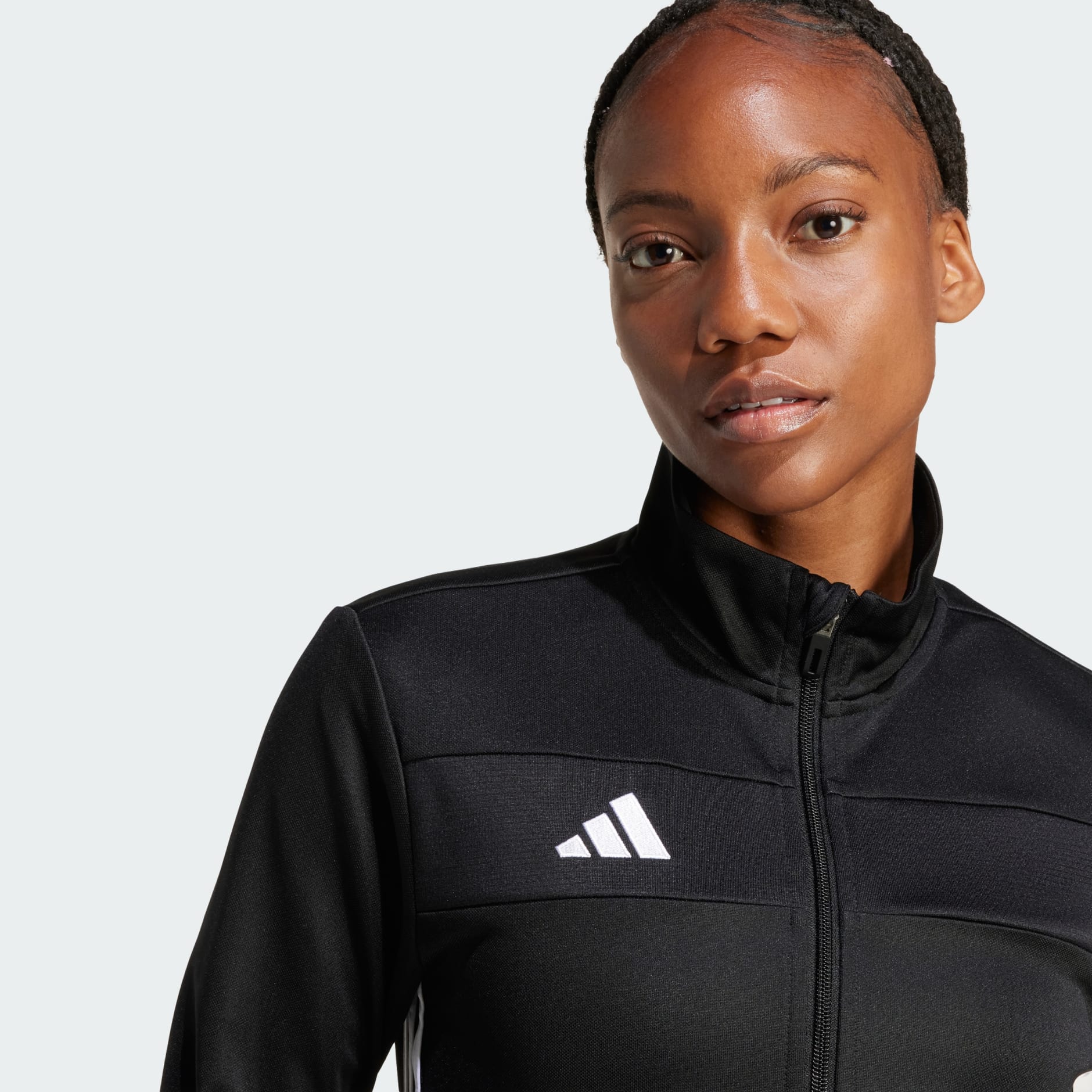 Trenirka Tiro 25 Essentials