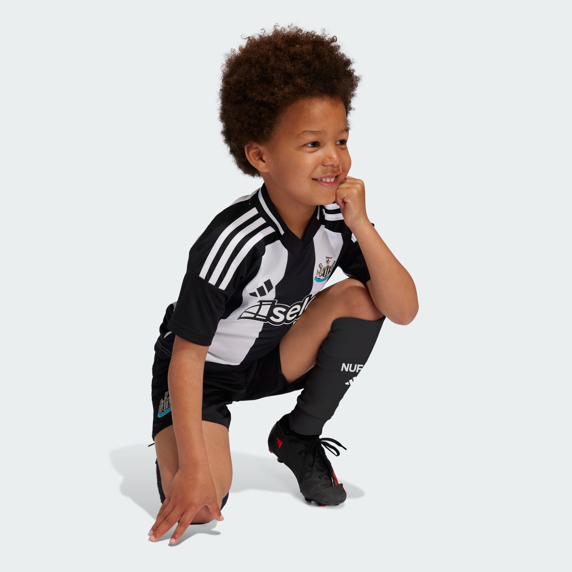 Newcastle United FC 24/25 Home Mini Kit Kids