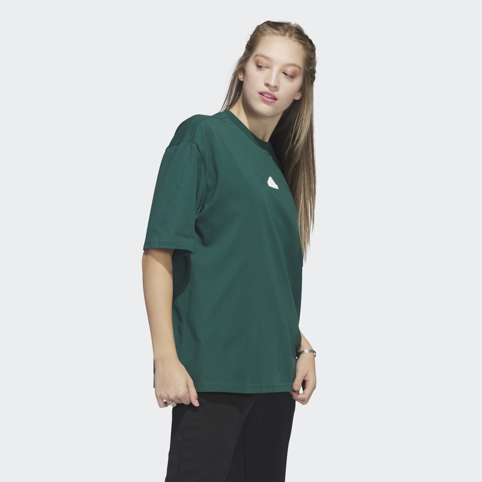 Future Icons Graphic Boyfriend Tee