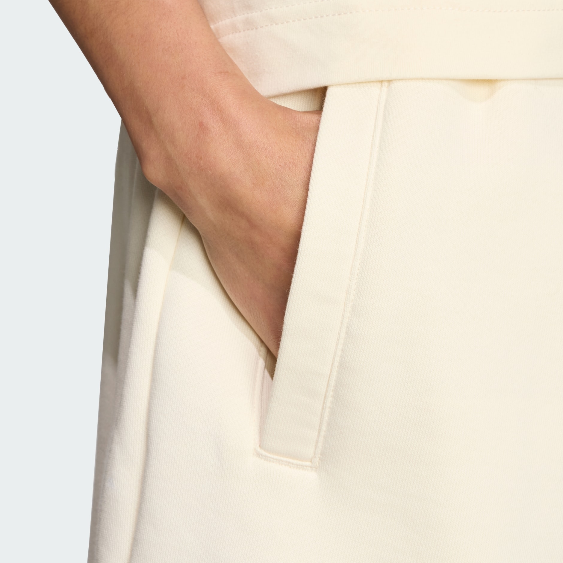 Pantaloni scurți supradimensionați Essentials Linear