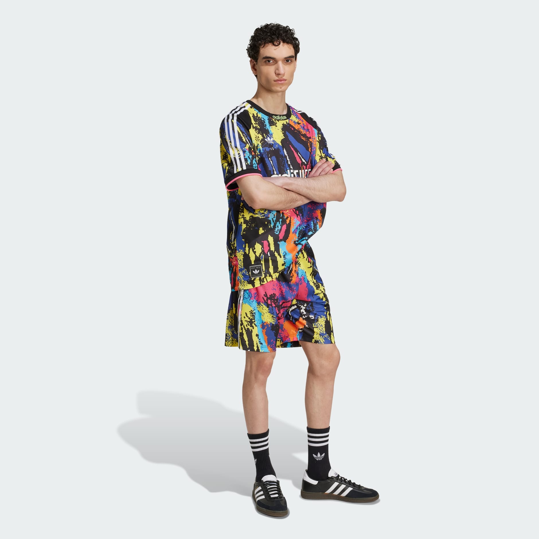 Pantaloni scurți Archive AOP cu cusătură interioară de 23 cm