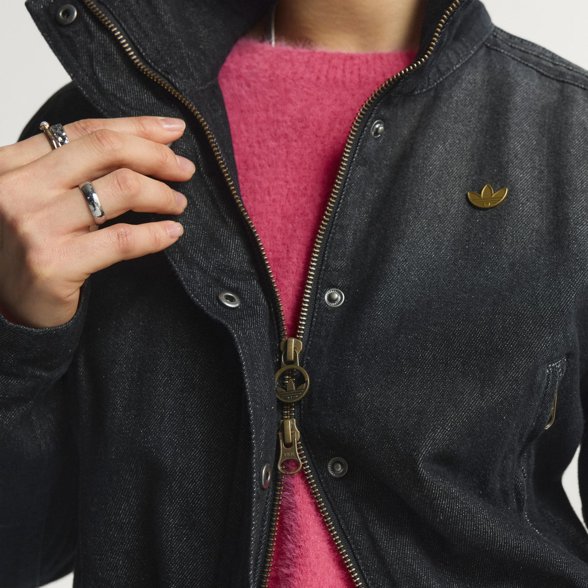 GORNJI DIO TRENIRKE OD TRAPERA