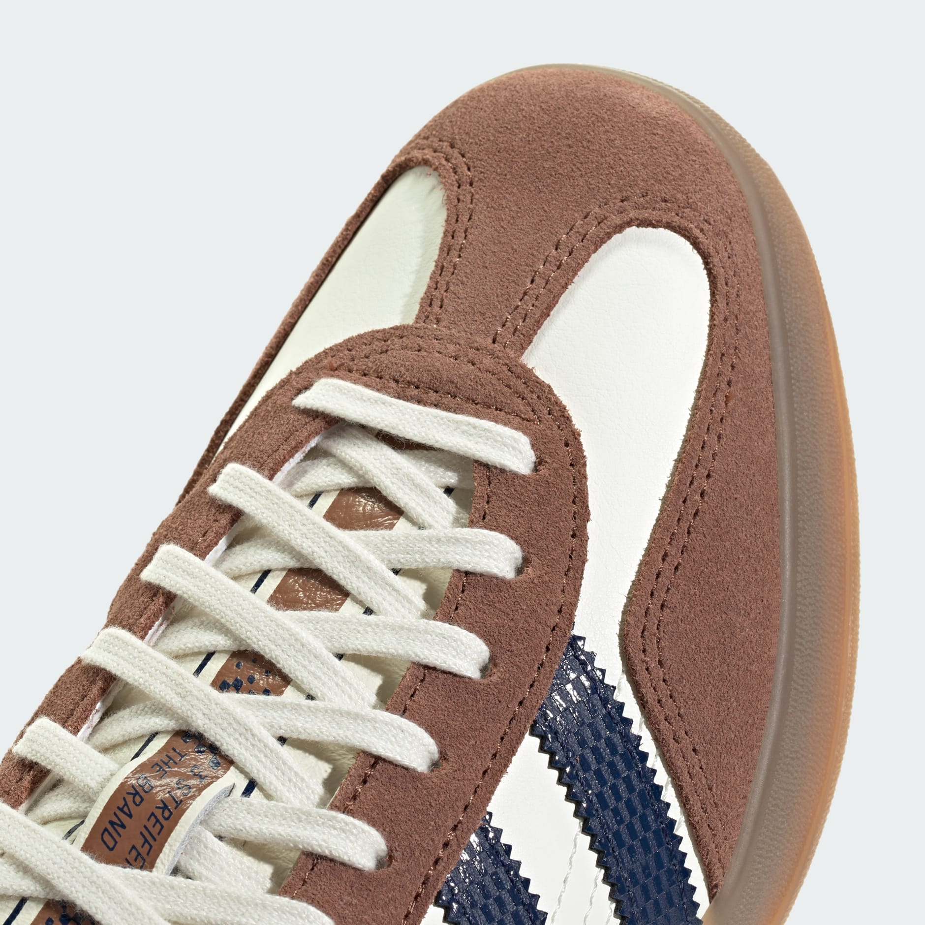 Gazelle 室內運動鞋