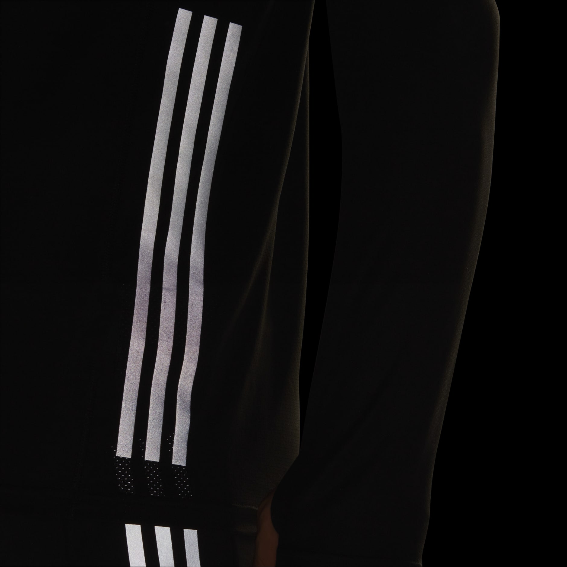 Run Icons 3-Stripes Long Sleeve Tee