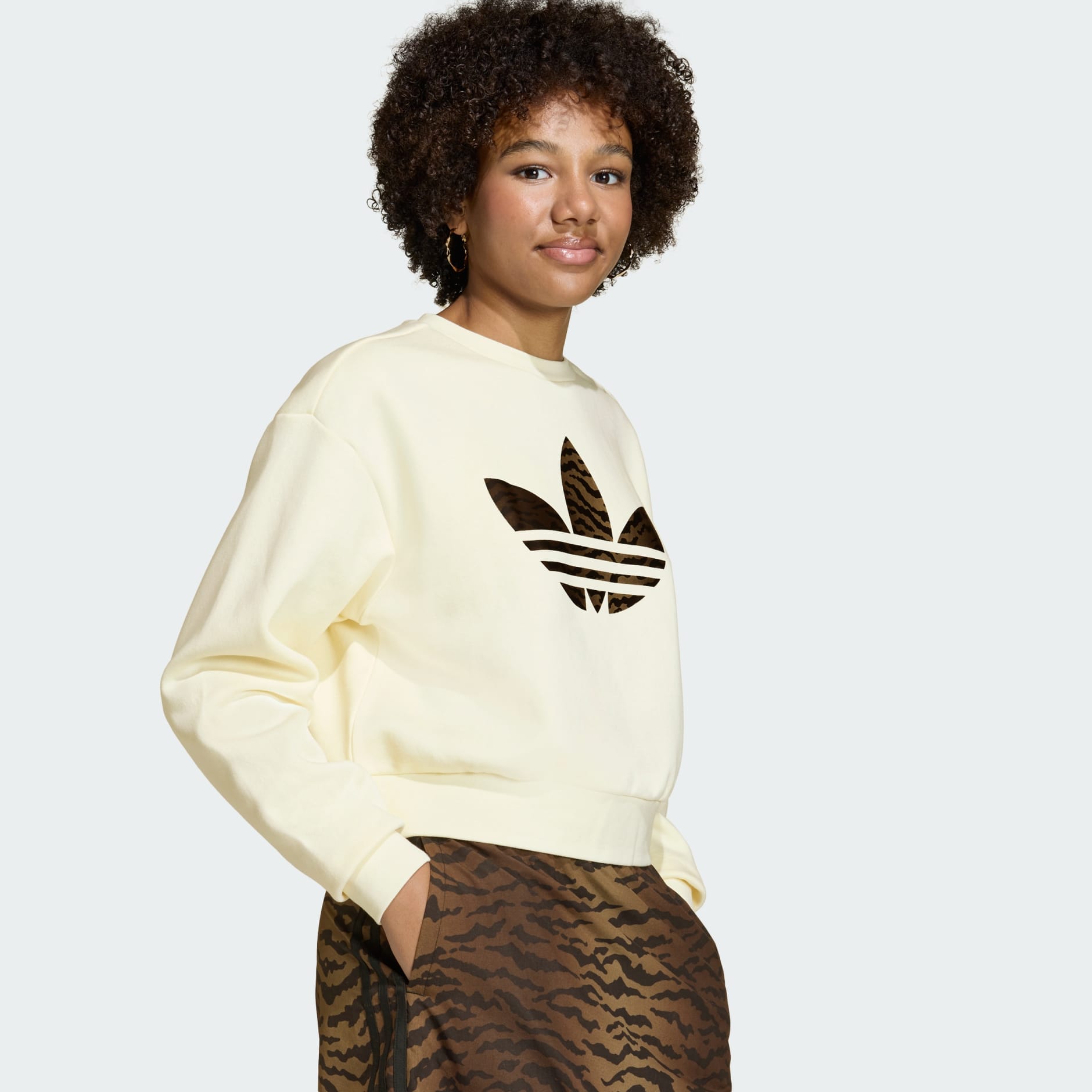 &Scaron;IROKA SKRAĆENA MAJICA