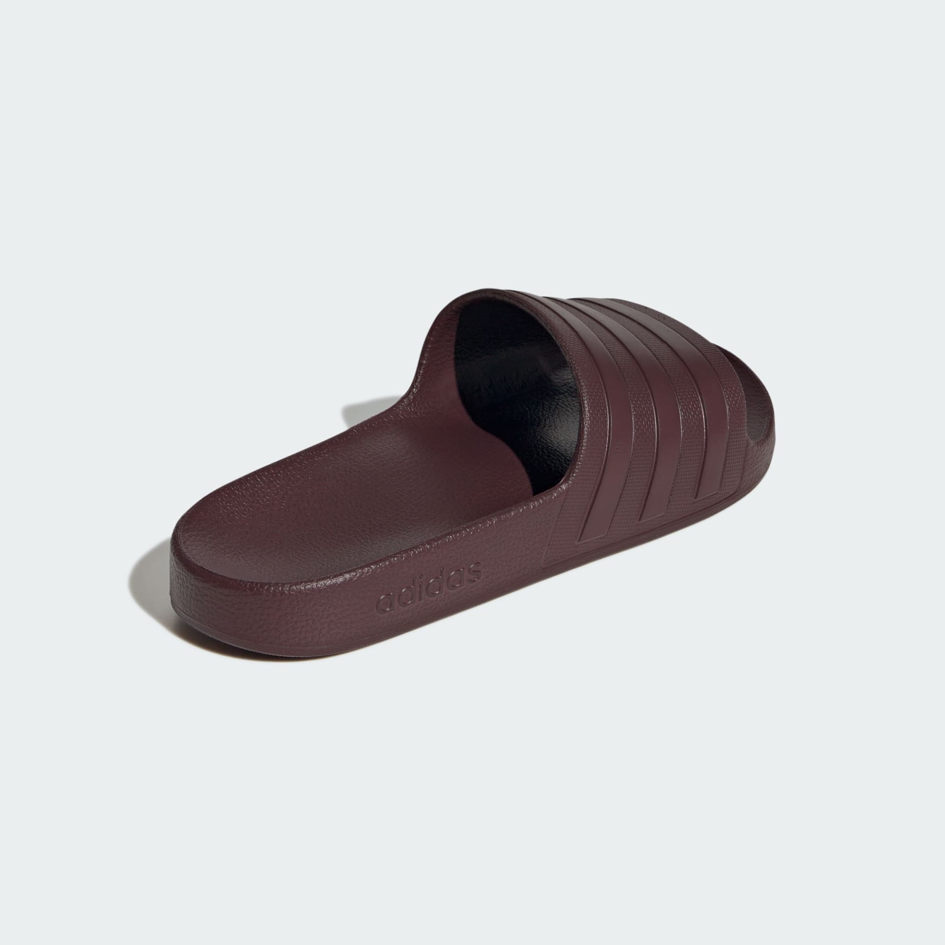 Adilette Aqua Slides
