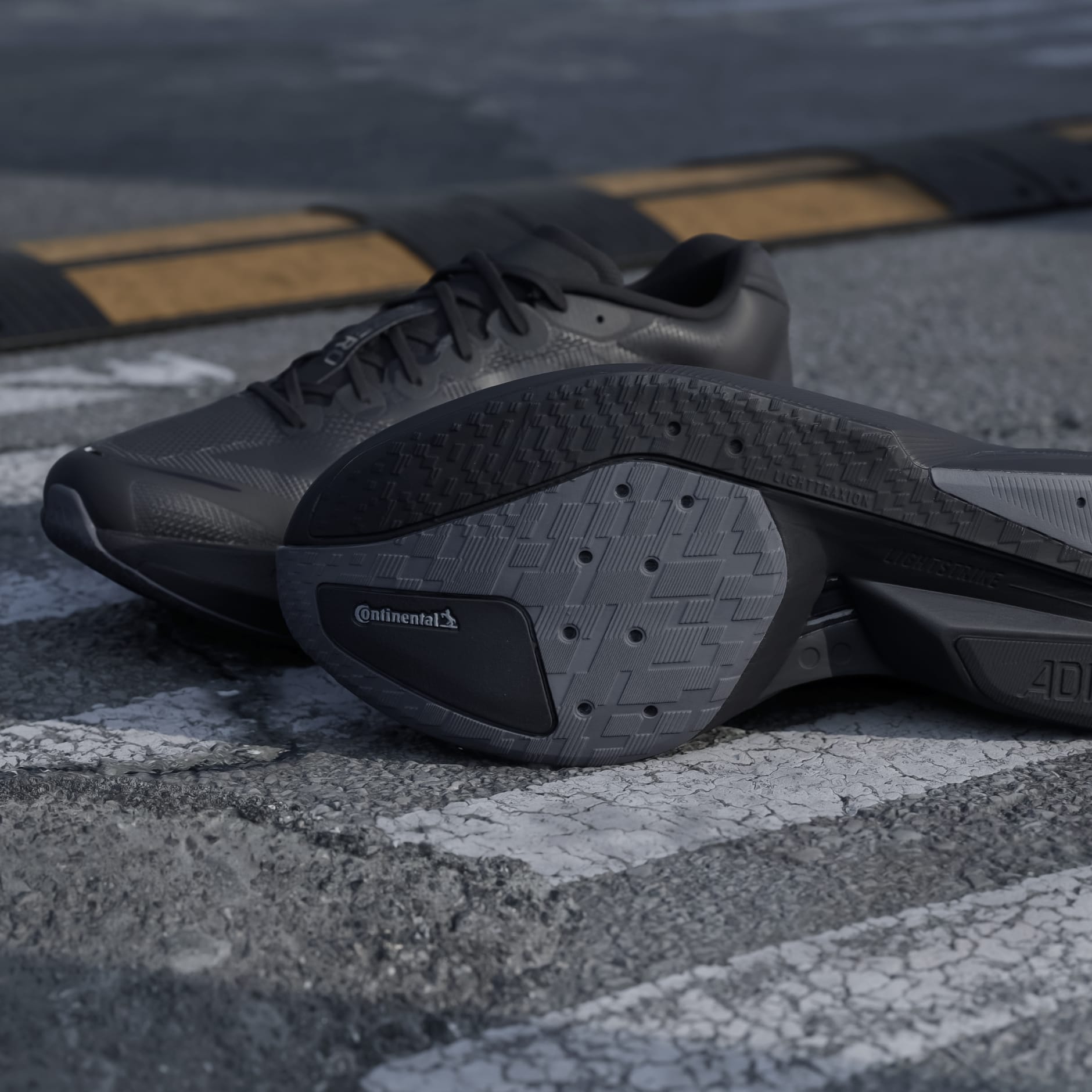 حذاء Adizero Boston 13