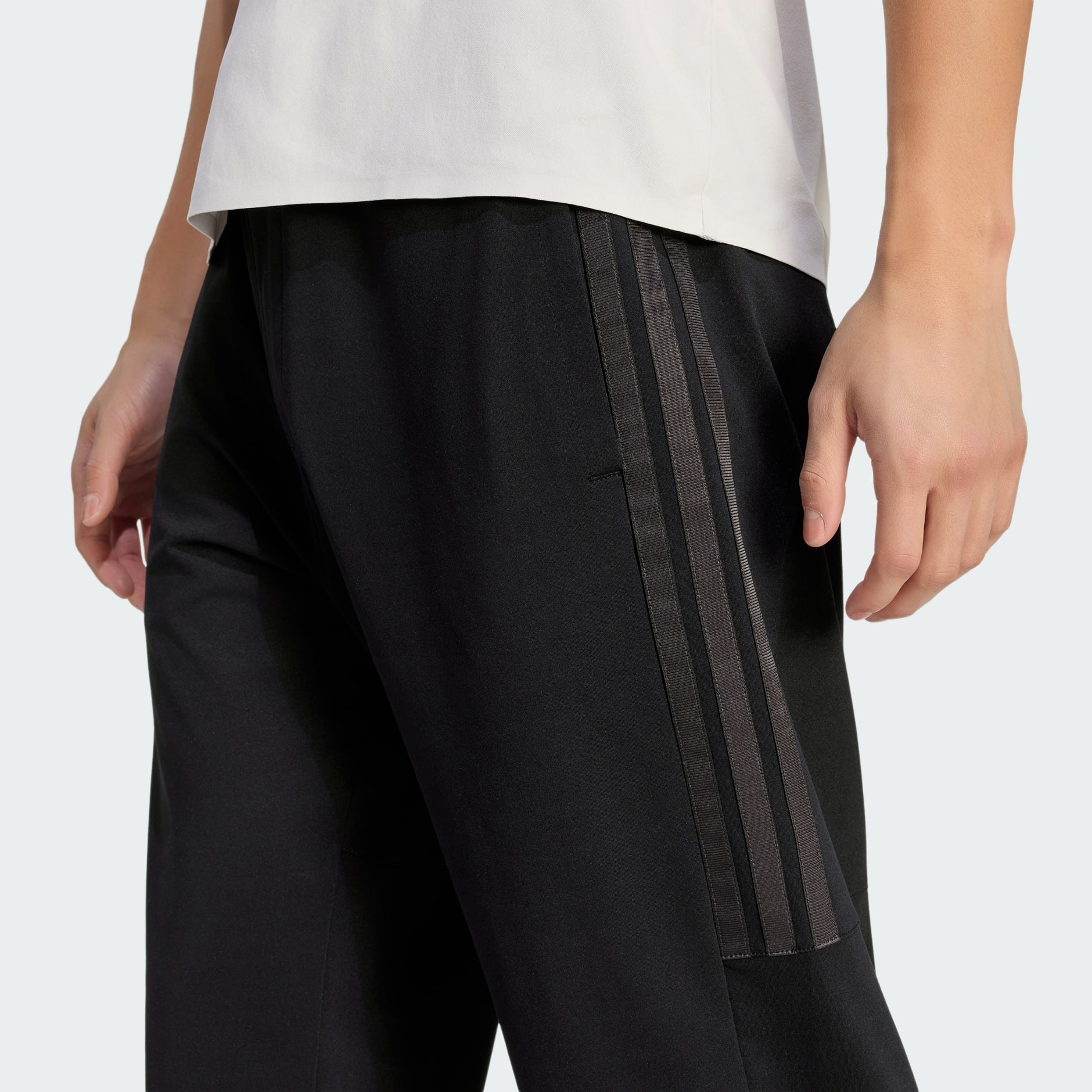 AUDI REVOLUT F1 TEAM ENGINEERS & MARKETING PANTS