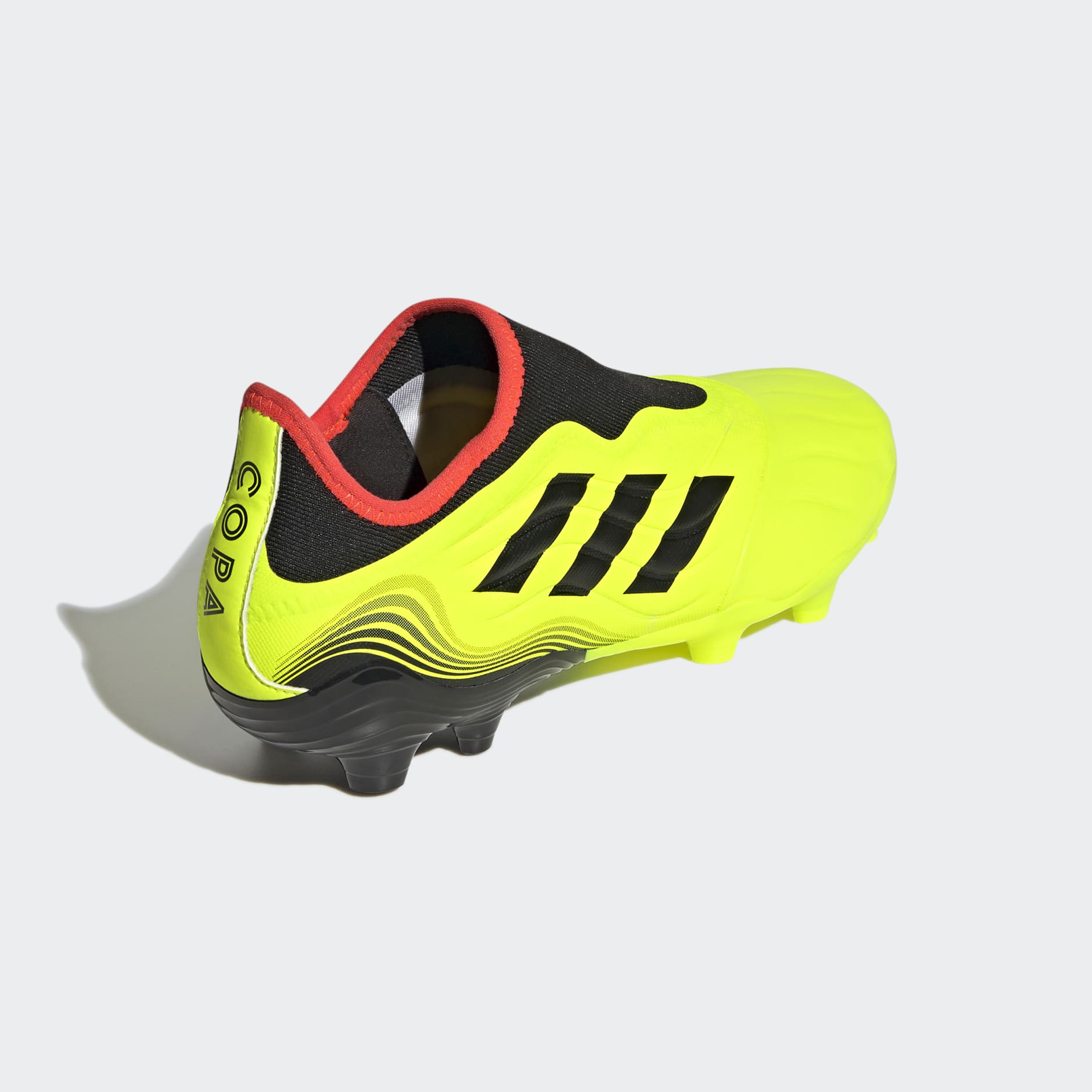 Guayos Copa Sense.3 Sin Cordones Terreno Firme