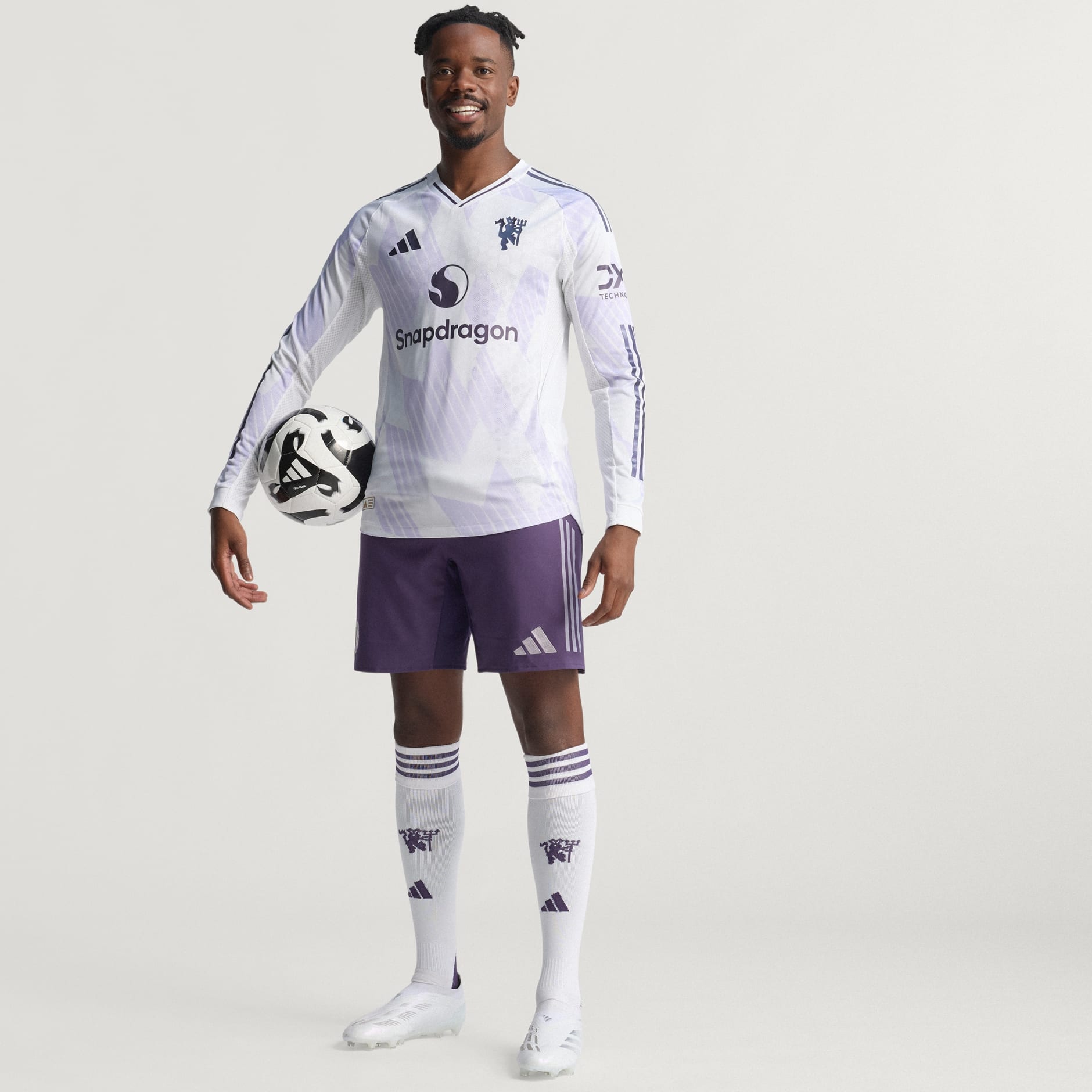 Manchester UFC/マンチェスター　長袖(AWAY25-26)M Manchester UFC/マンチェスター 長袖(AWAY25-26)M - メルカリ