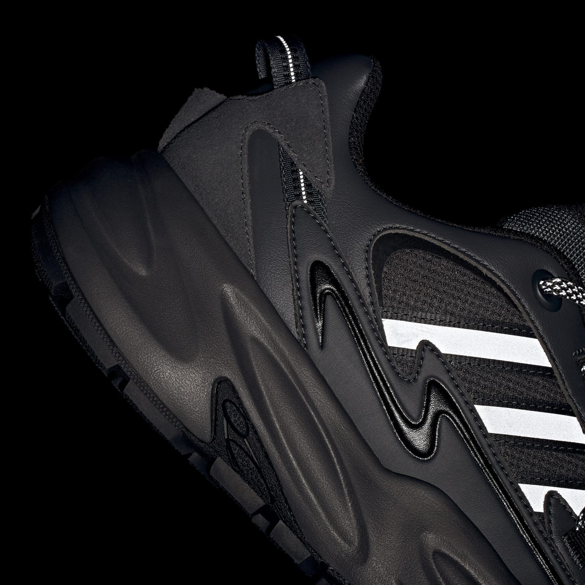 Ozwave Surge 運動鞋