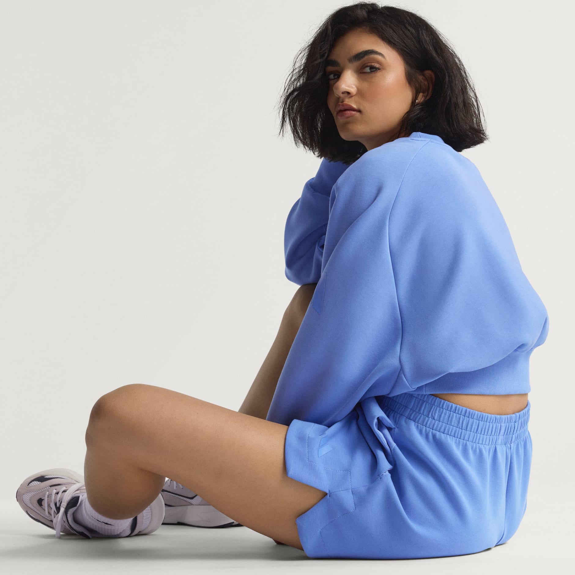 Pantaloni scurți largi Soft Lux