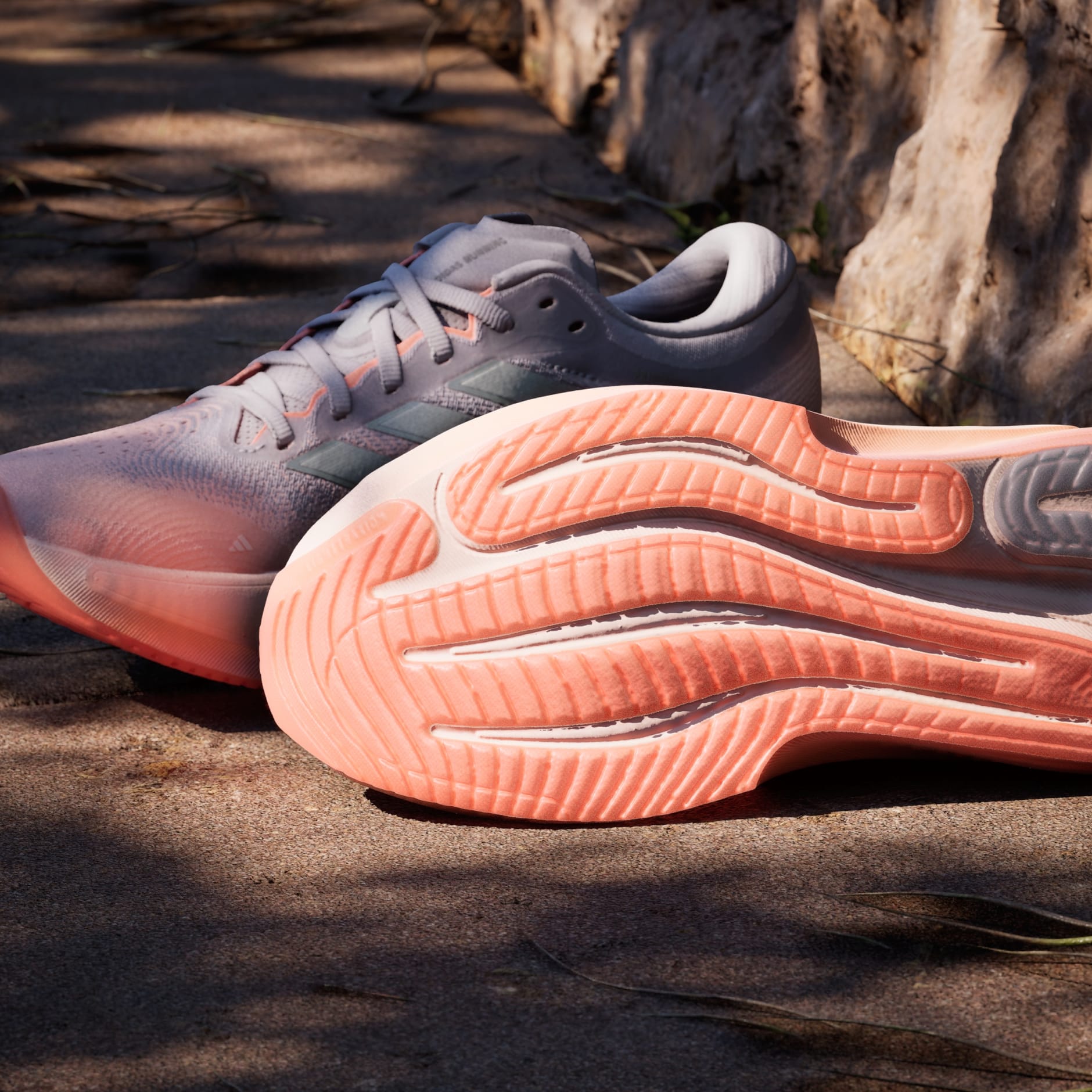 SUPERNOVA RISE 3 RUNNING SHOES