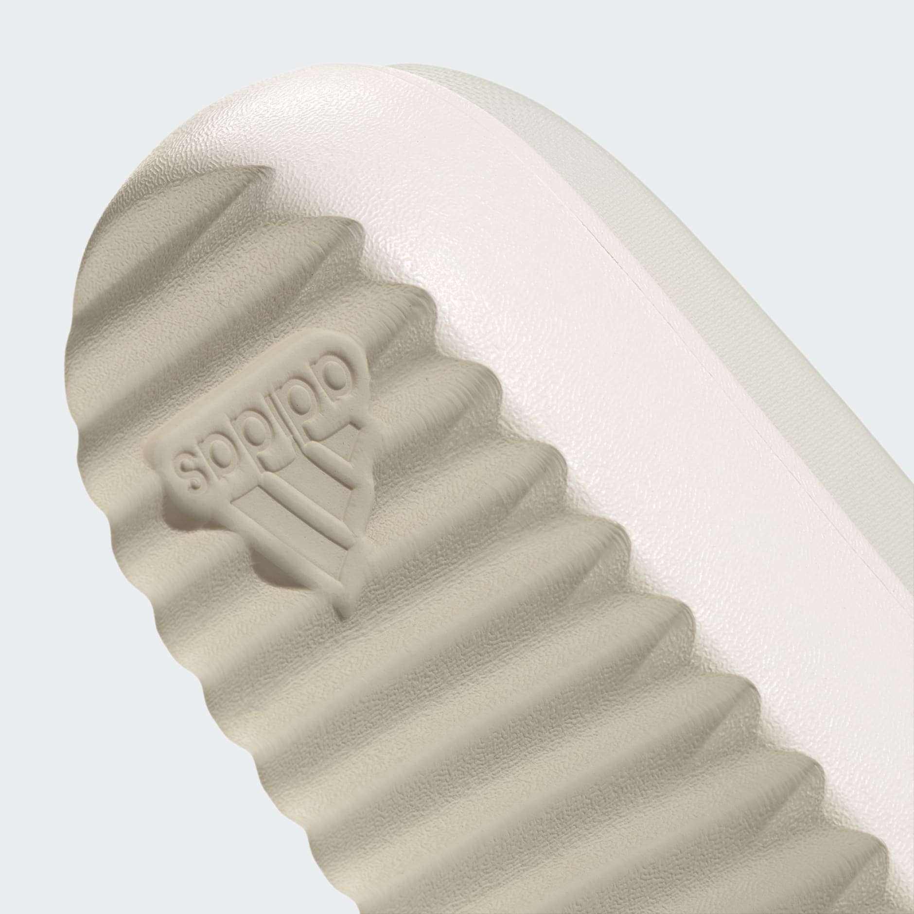 Adilette Platform Slides