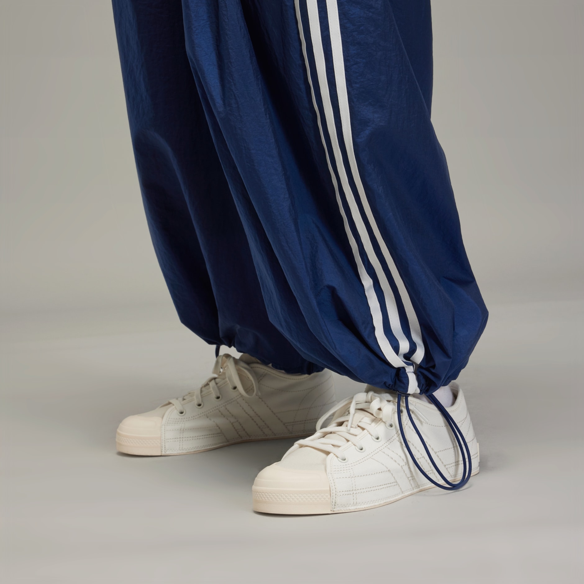 Y-3 | W 3S NYLON PANTS DARK BLUE JM7787 UNISEX パンツ アディダス Y-3 3-STRIPES NYLON PANTS - ブルー | アディダス