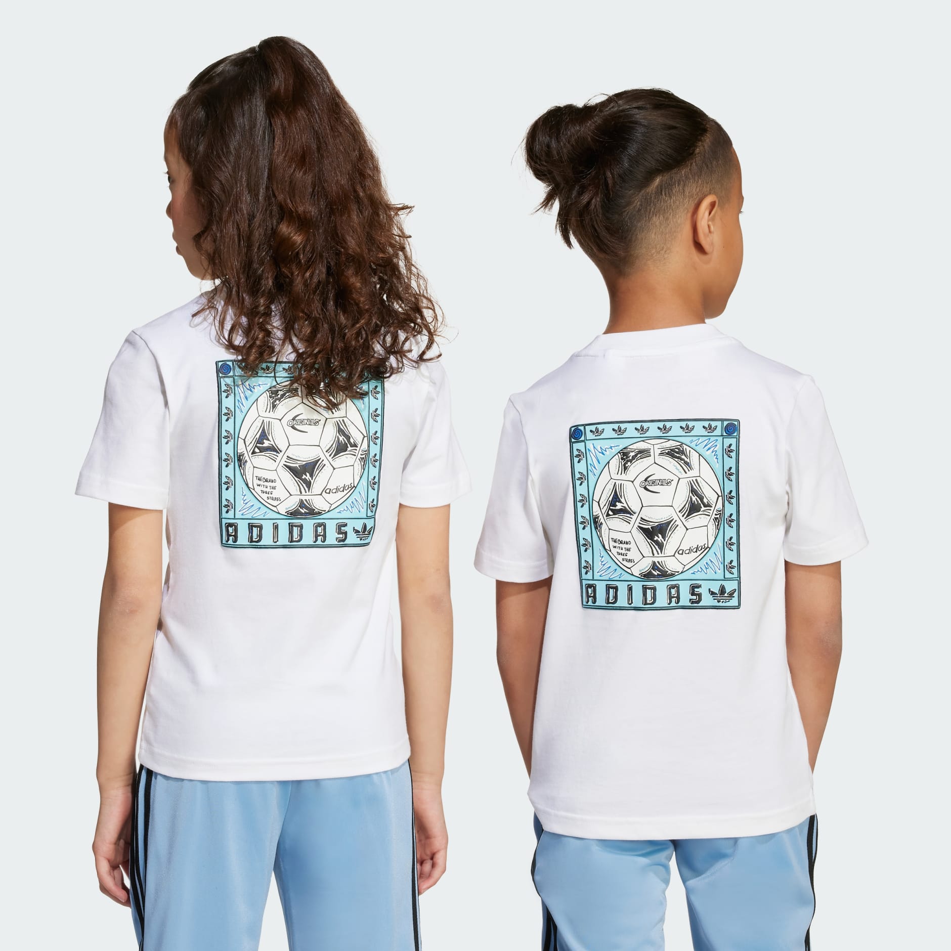 تيشيرت ذات تصميم جرافيكي للأطفال