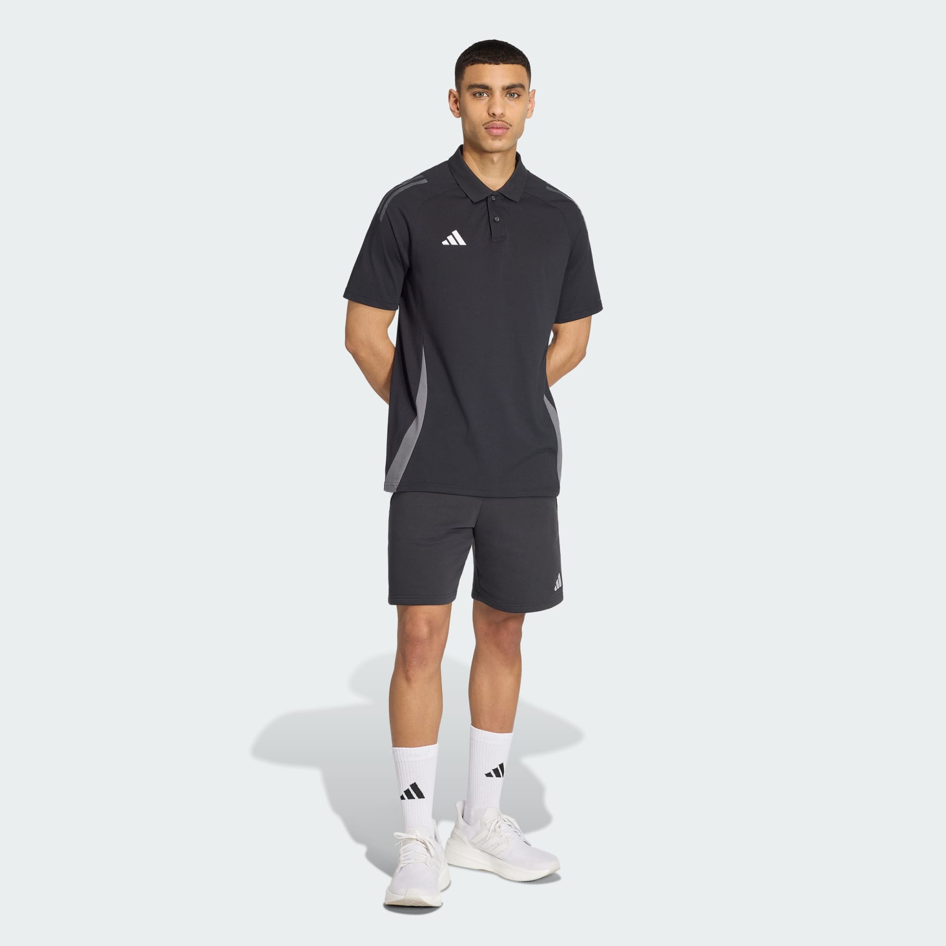 Pantaloni scurți de trening Tiro 24