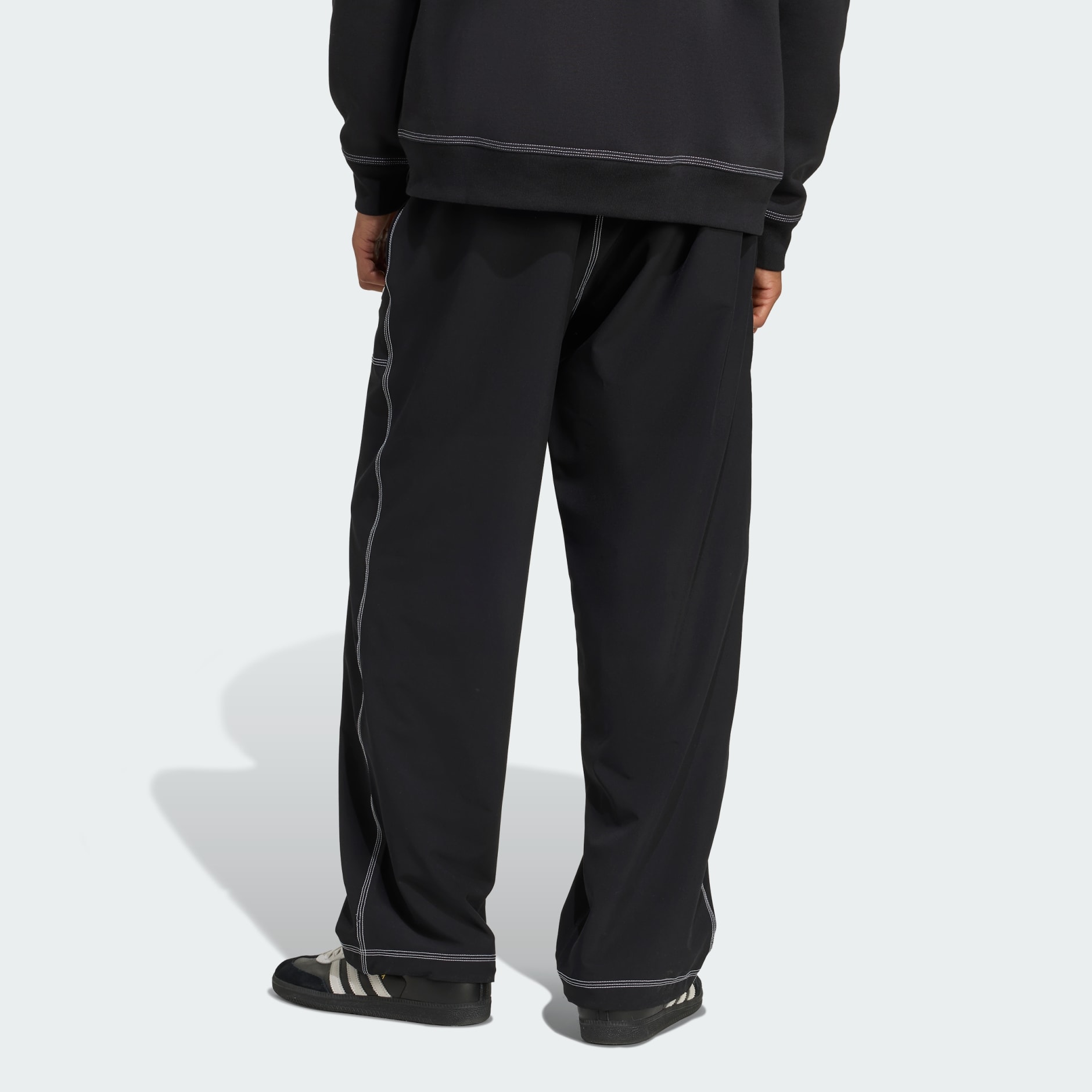 Clothing - Trefoil Essentials Woven Cargo Pants - Black | adidas Oman