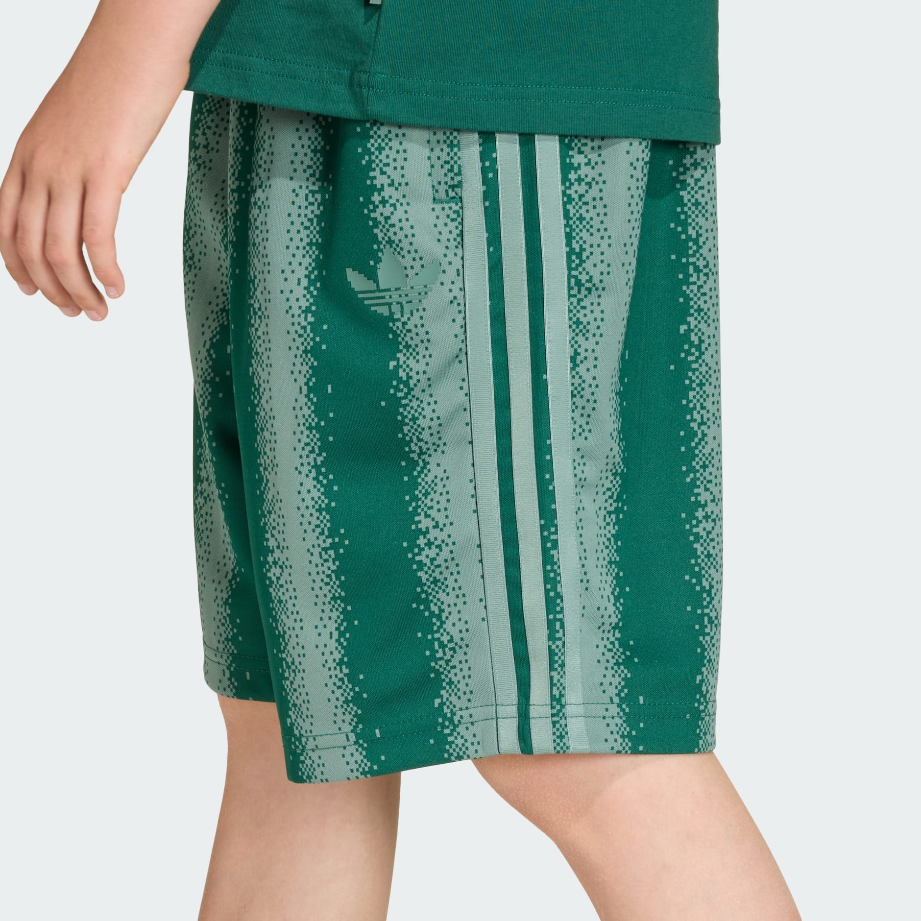 PREDIMENZIONIRANE KRATKE HLAČE DO KOLJENA ADIDAS MINECRAFT