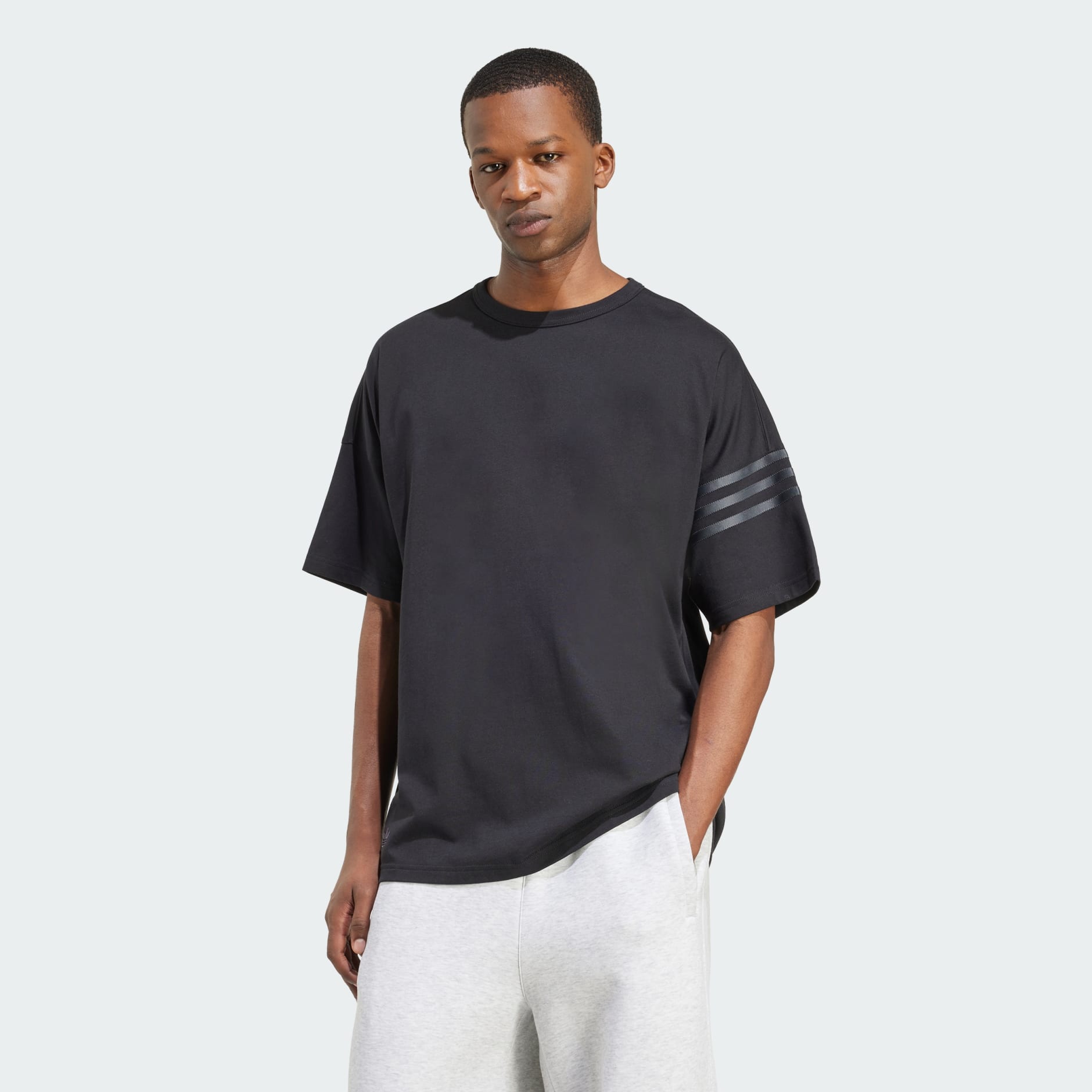 Tricou Neuclassics