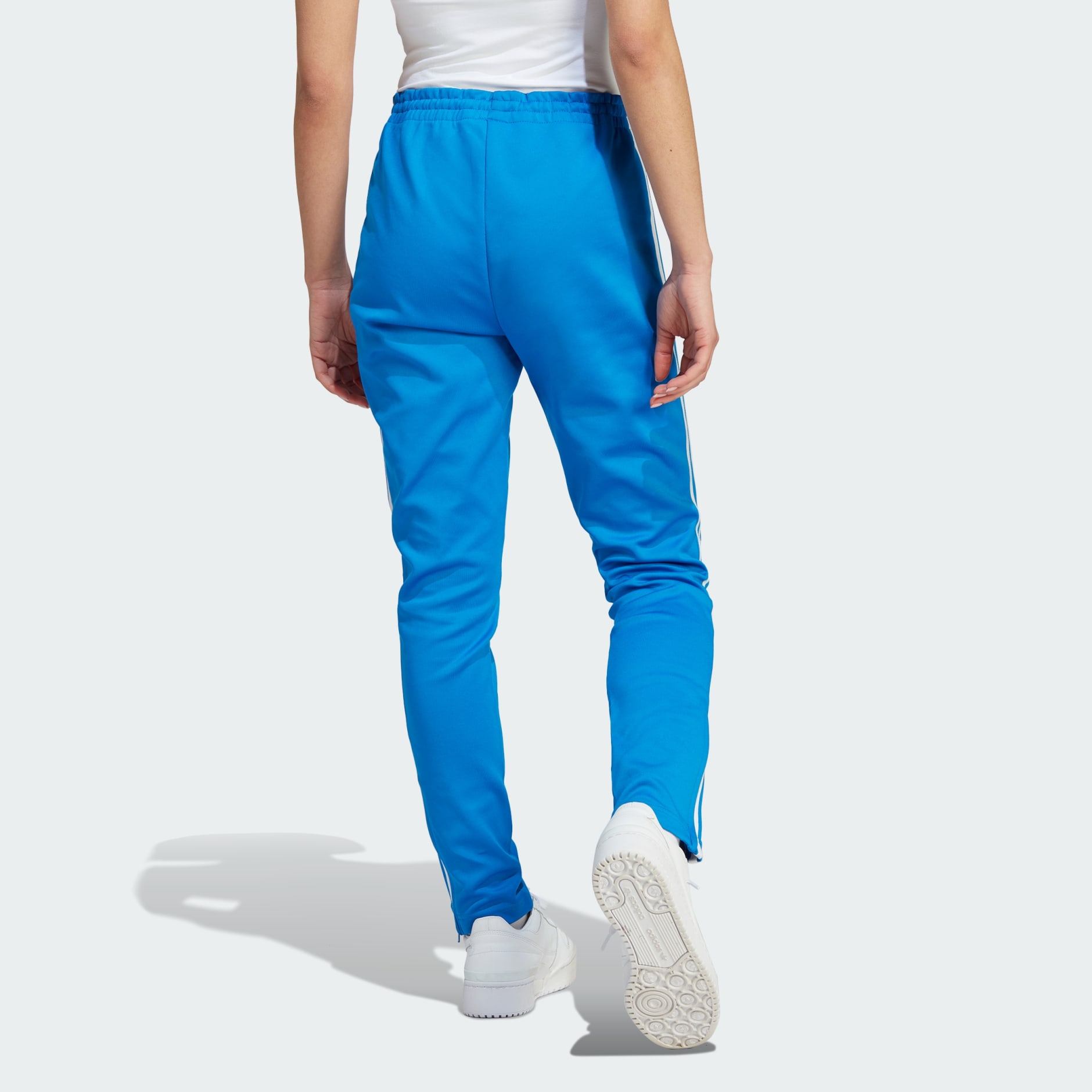 Kosten Alvast Betekenisvol Women's Clothing - Adicolor SST Track Pants - Blue | adidas Oman