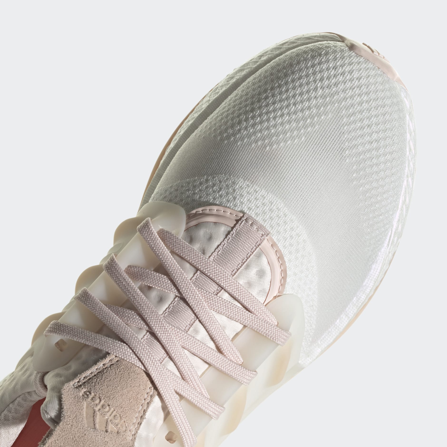 Adidas ultra boost 2025 white pink spirit