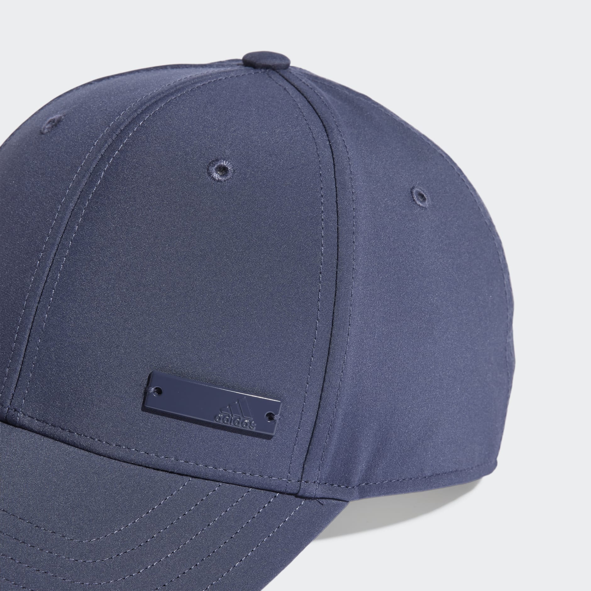 Lightweight Metal Badge Baseball Cap