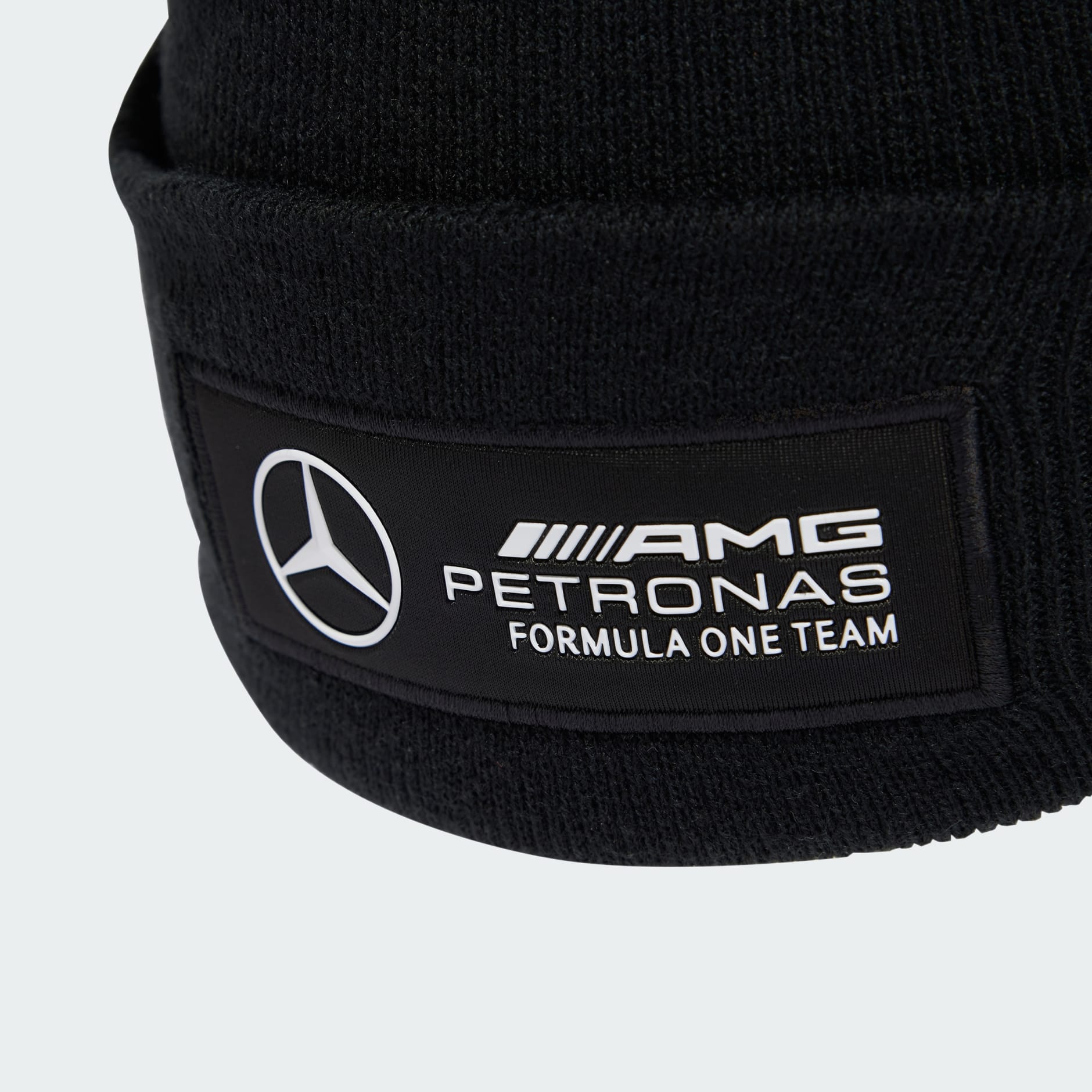 CĂCIULĂ BEANIE CU MARGINE MERCEDES - AMG PETRONAS FORMULA ONE TEAM