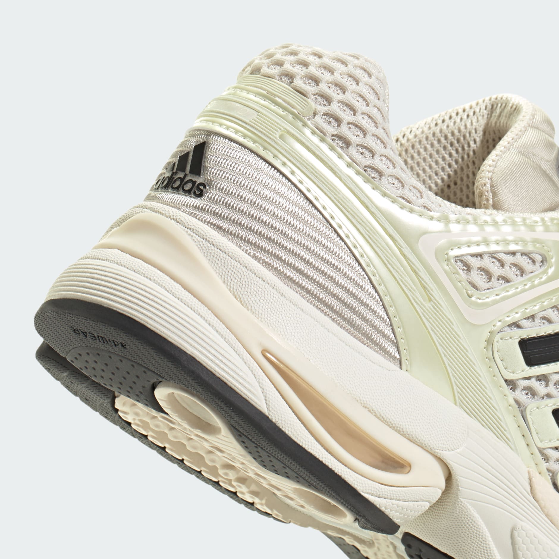 حذاء ADISTAR CONTROL 5