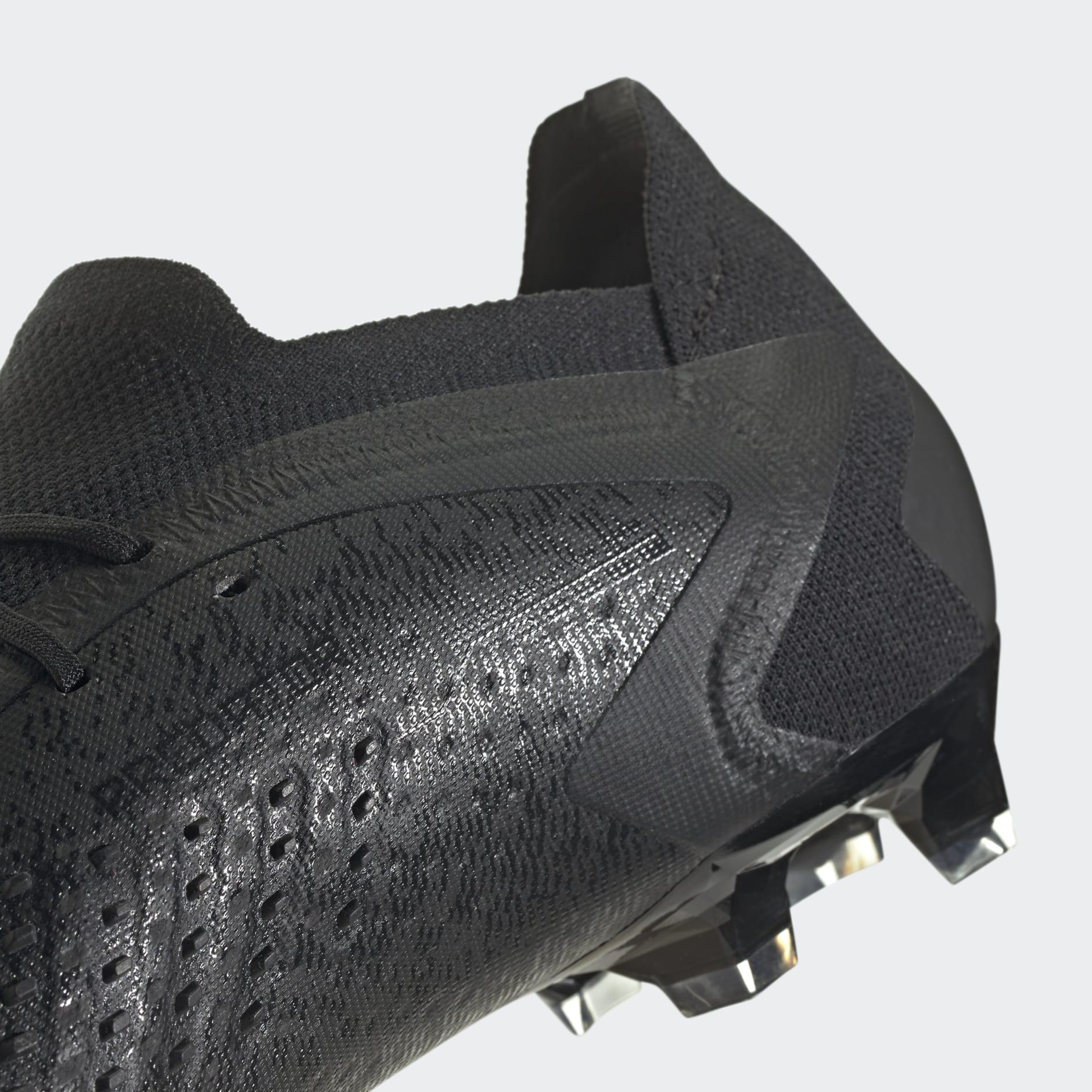 Predator Accuracy.1 Low Firm Ground Boots