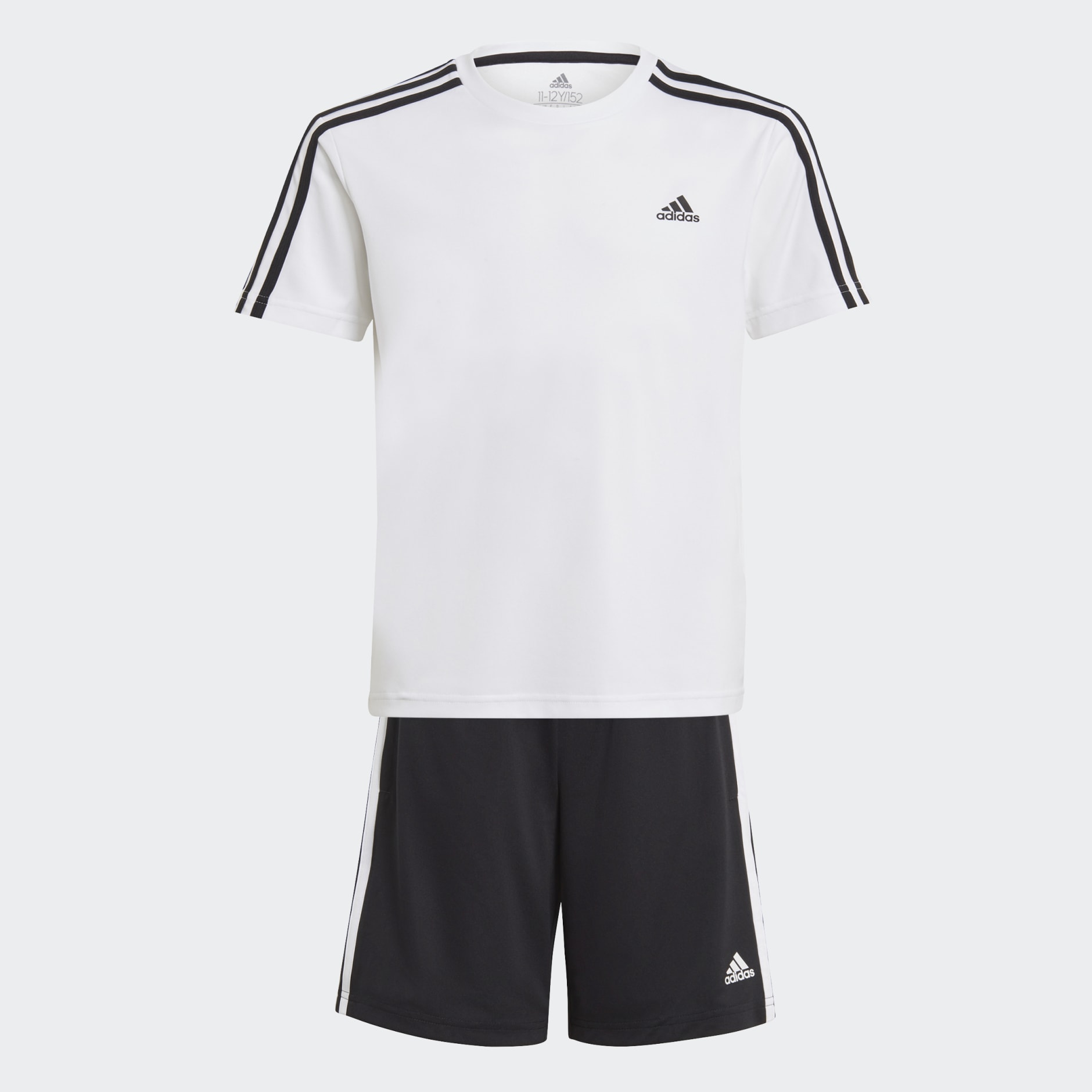 DESIGNED TO MOVE TEE AND SHORTS SET