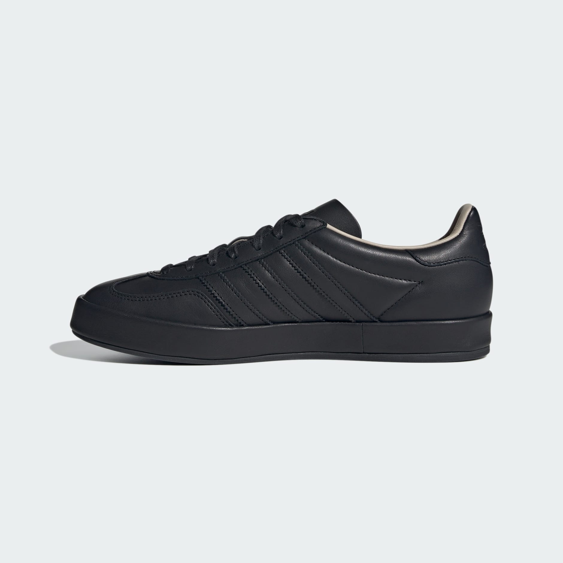 Shoes - Gazelle Indoor Shoes - Black | adidas Oman