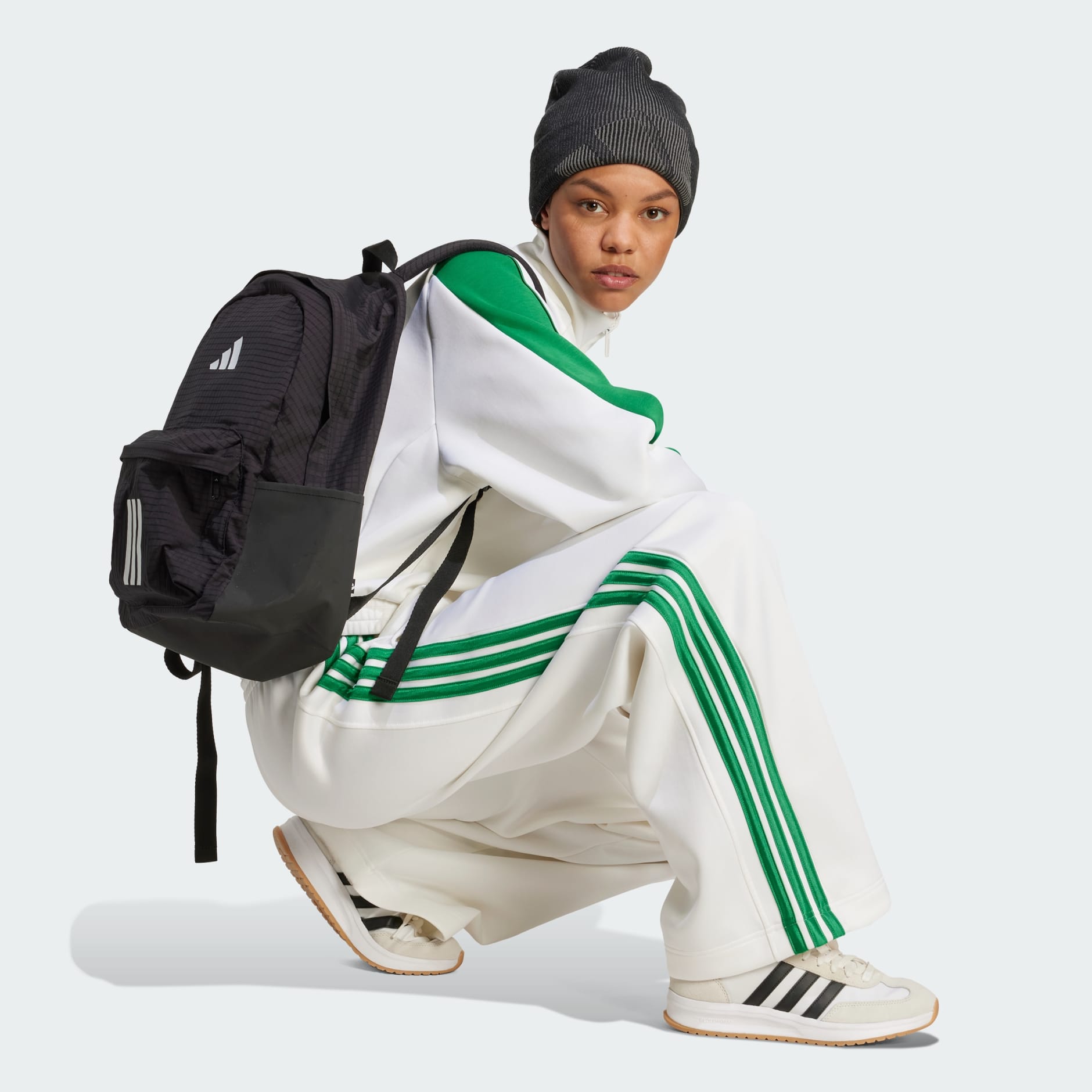 Pantaloni de trening Stadium cu 3 dungi