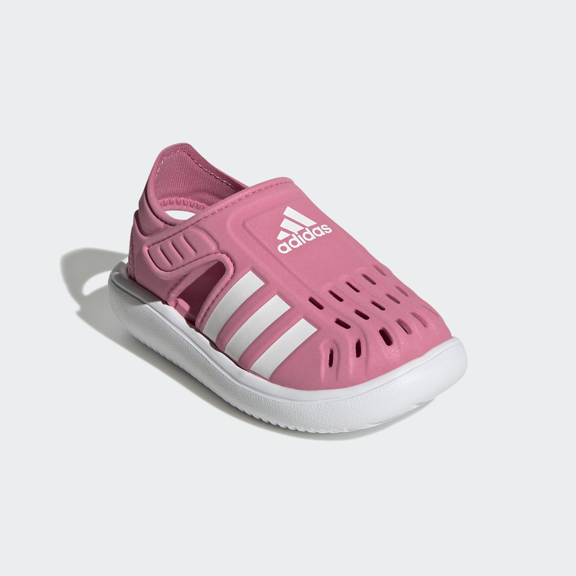 Closed-Toe Summer Water Sandals