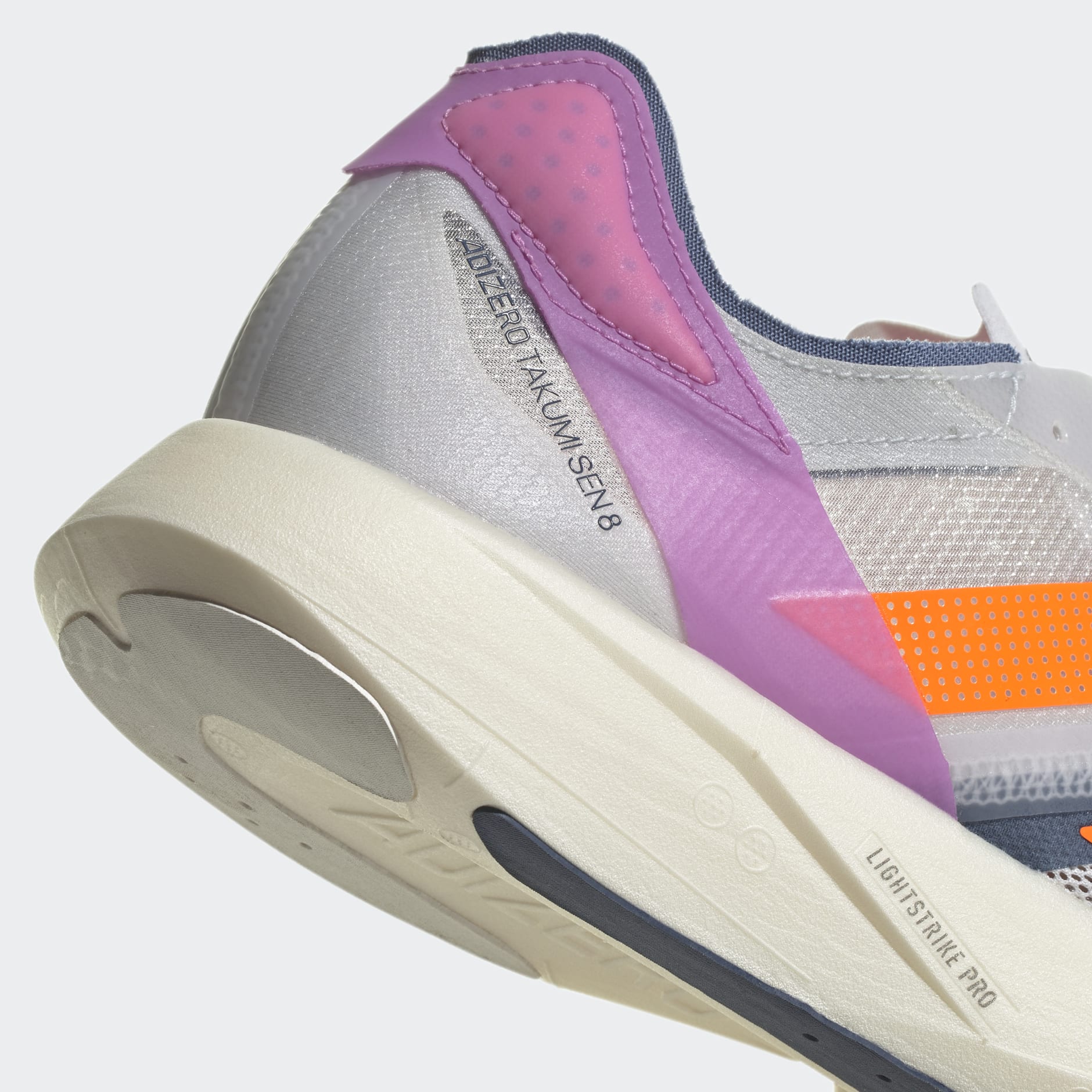 Tenis Adizero Takumi Sen 8