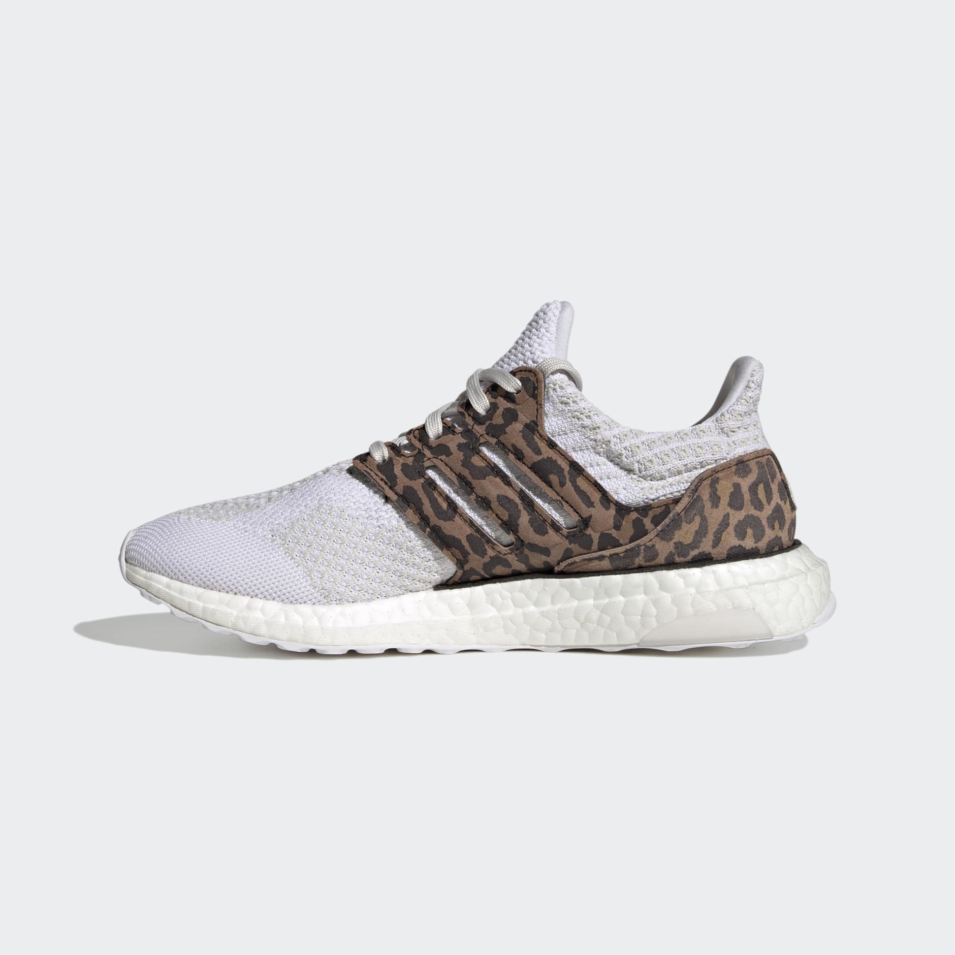 Ultraboost 5.0 DNA Shoes