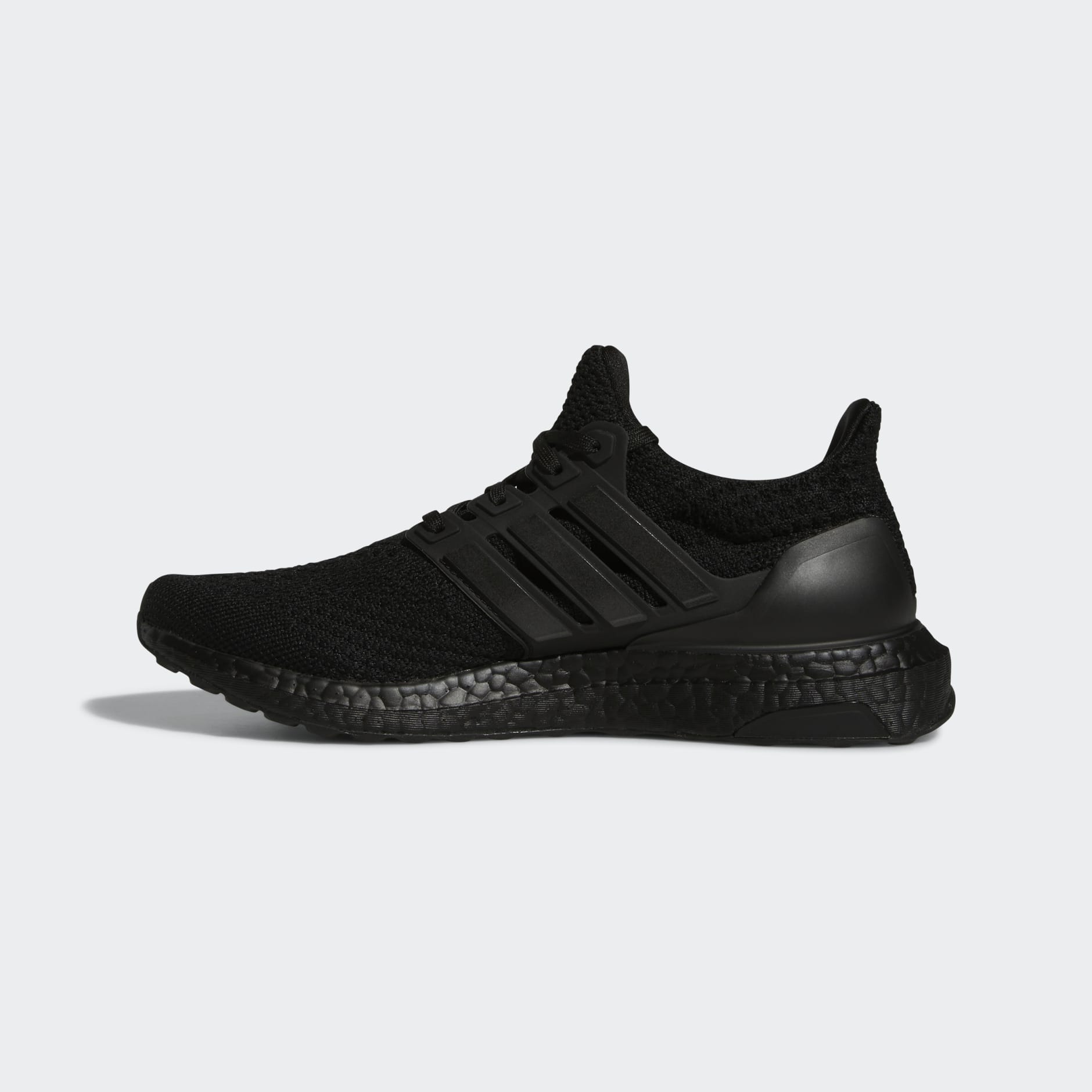 Tenis Ultraboost 5 DNA
