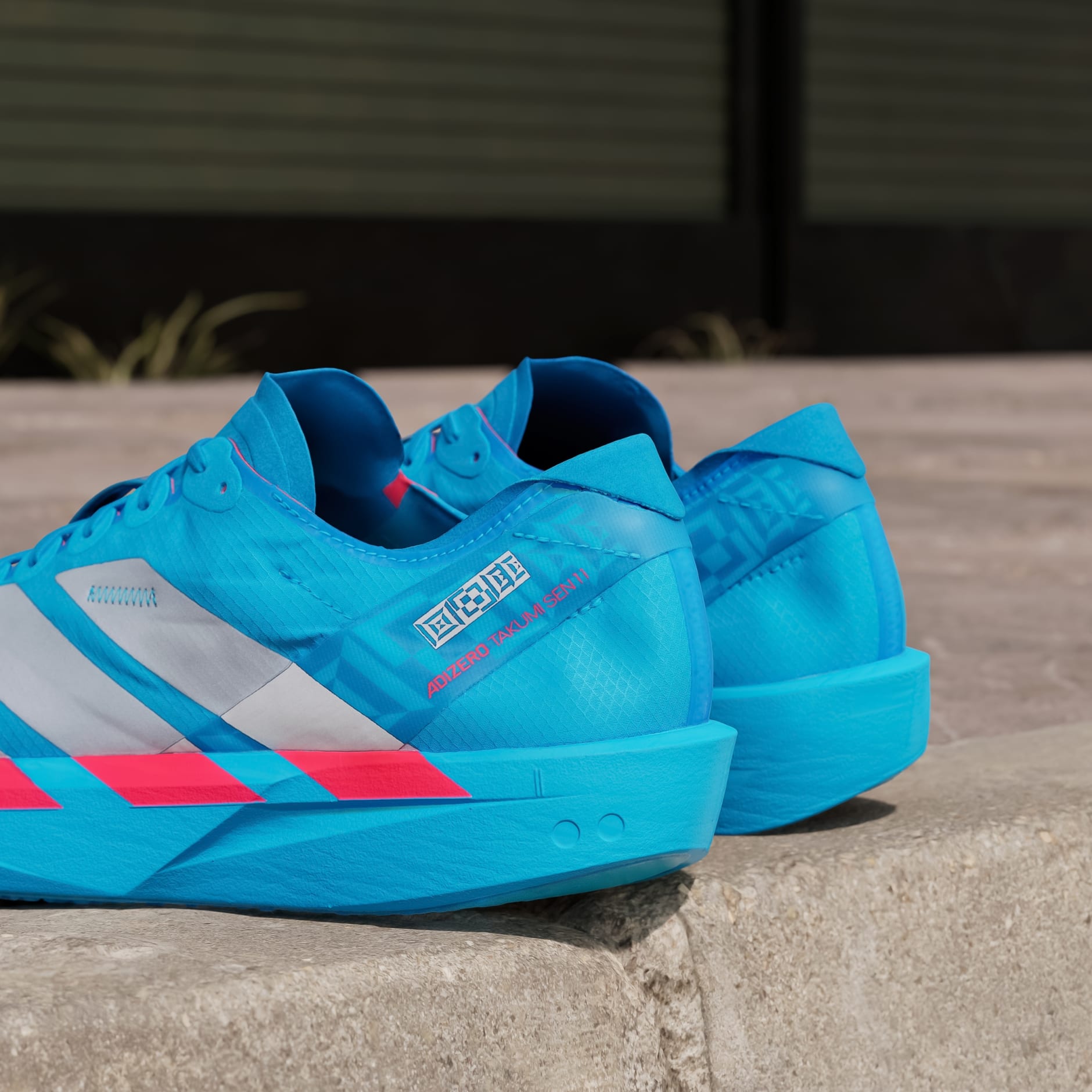 ADIZERO TAKUMI SEN 11