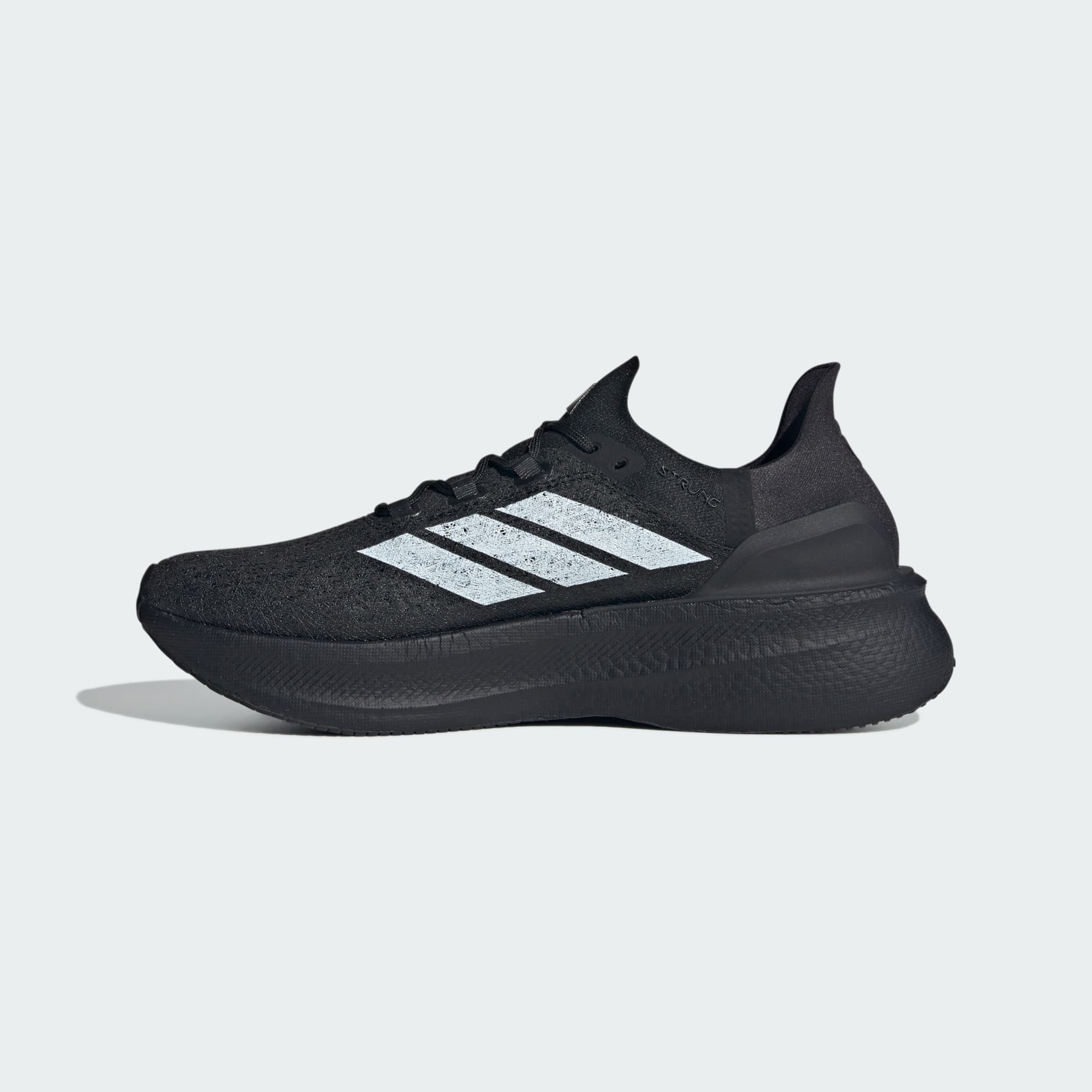 حذاء Ultraboost 5 Strung