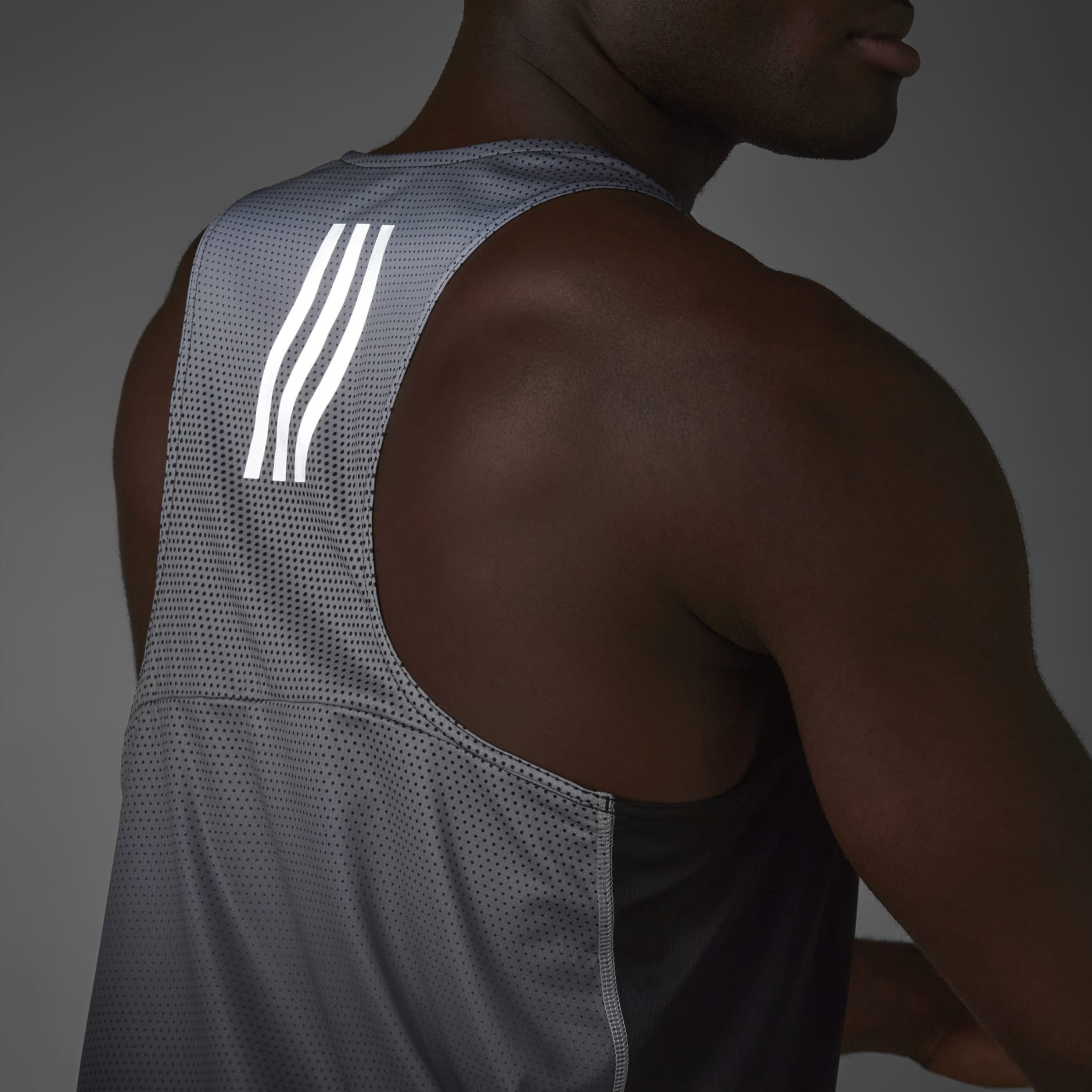 Own the Run Colorblock Singlet