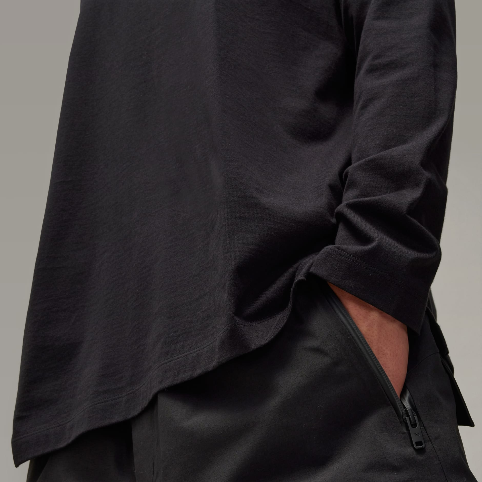 تيشيرت بأكمام طويلة Y-3