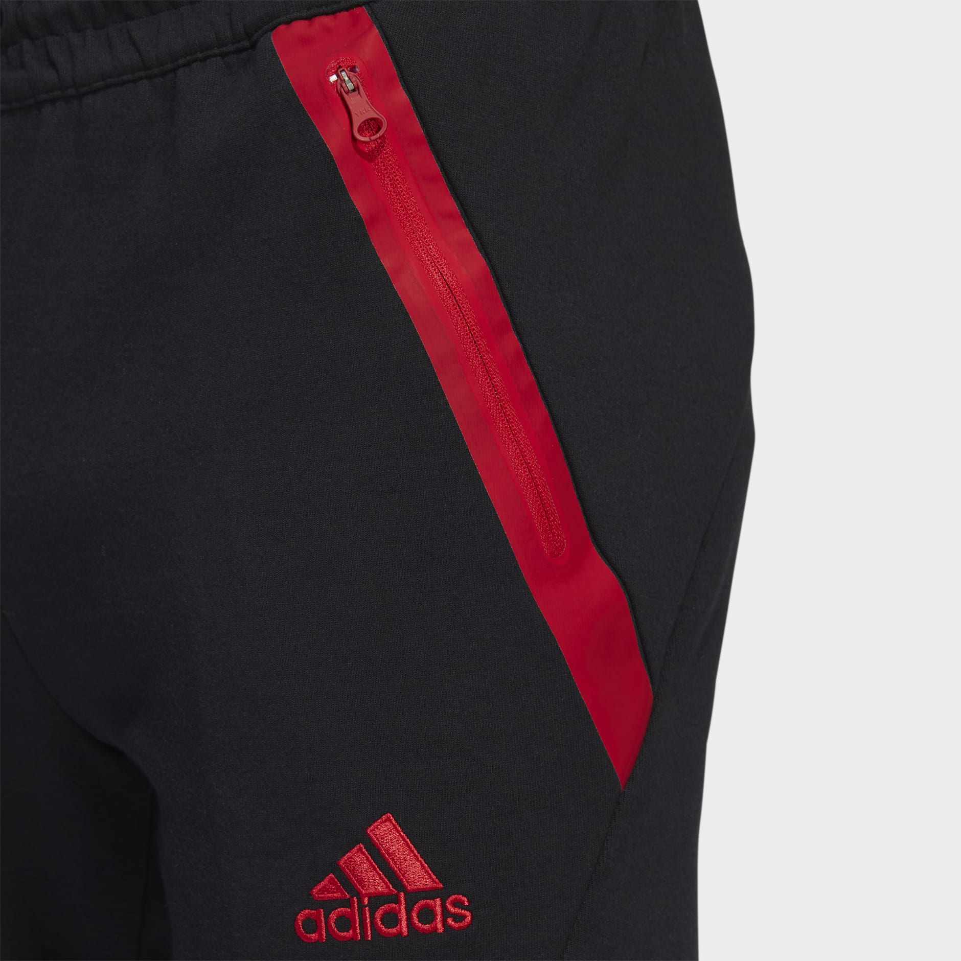 Manchester United Travel Pants